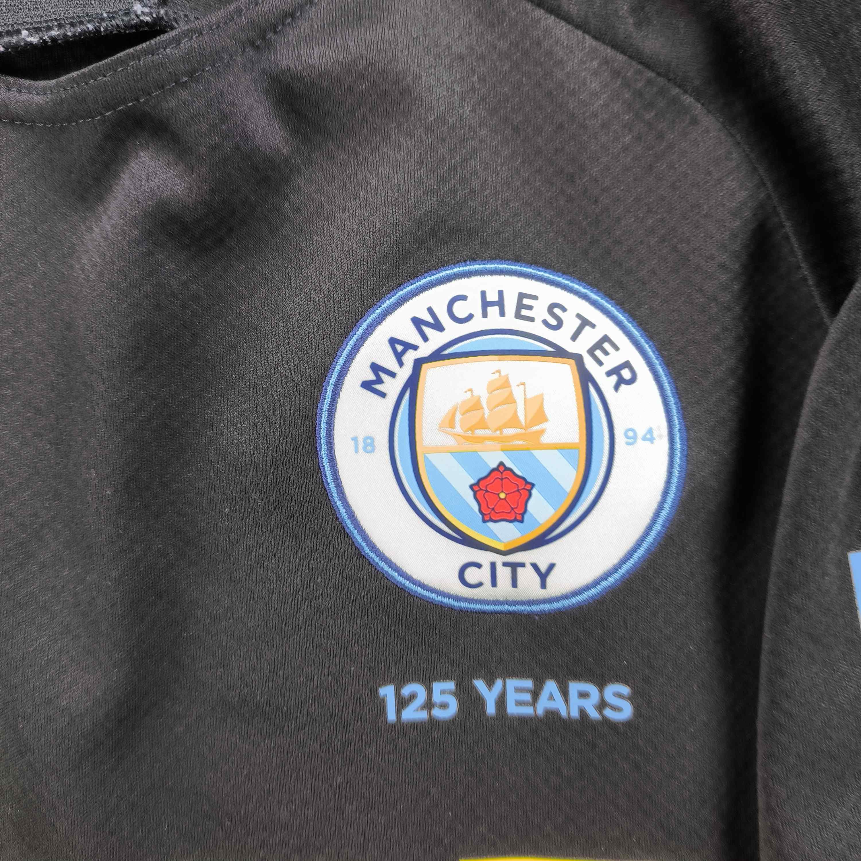 Puma Manchester City 19-20 Puma away Foden football jersey sz XS Size US XS / EU 42 / 0 - 3 Thumbnail