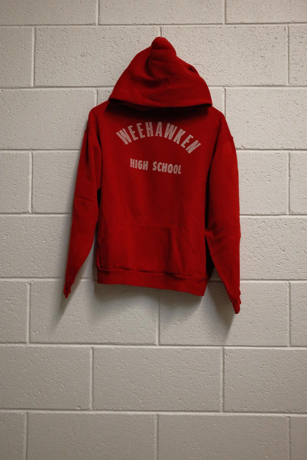 Russell Athletic Red Weehawken High School Hoodie Sweatshirt Medium Size M / US 6-8 / IT 42-44 - 1 Thumbnail