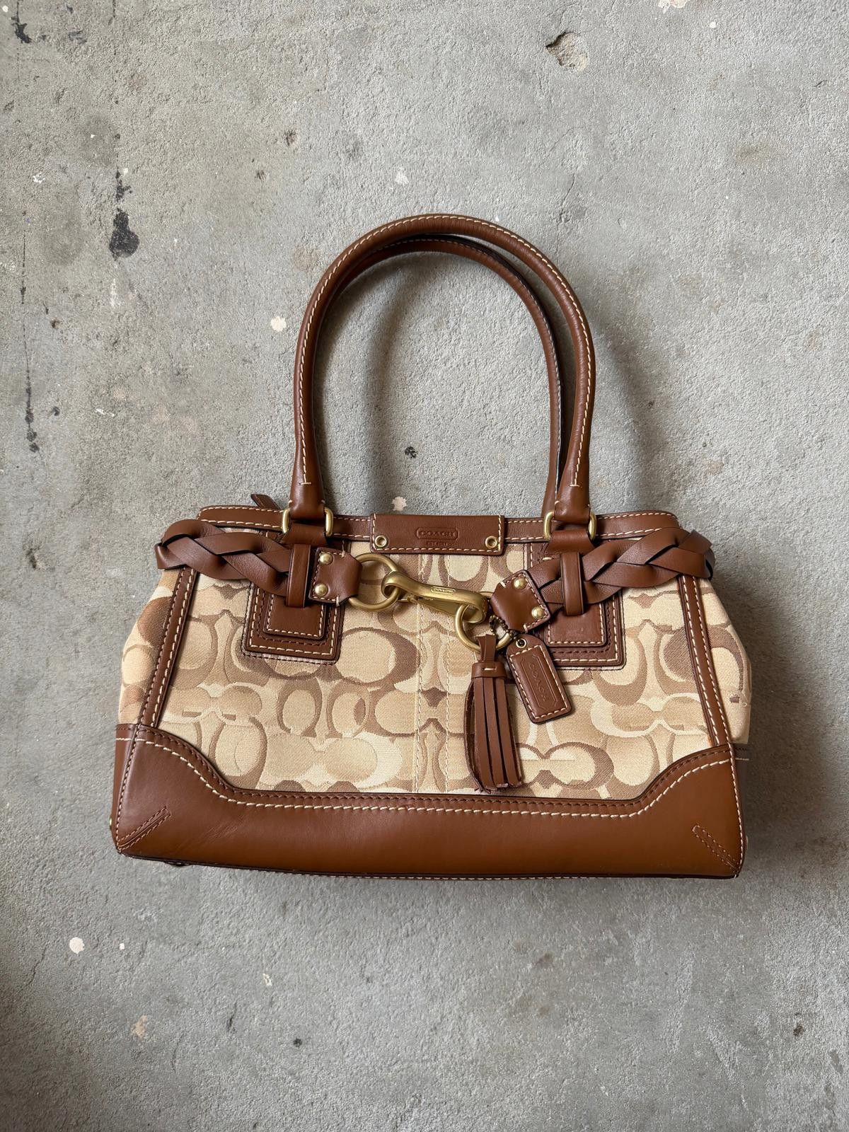 Coach Coach Signature Hampton Clip Shoulder Bag Beige/Brown Size ONE SIZE - 1 Thumbnail