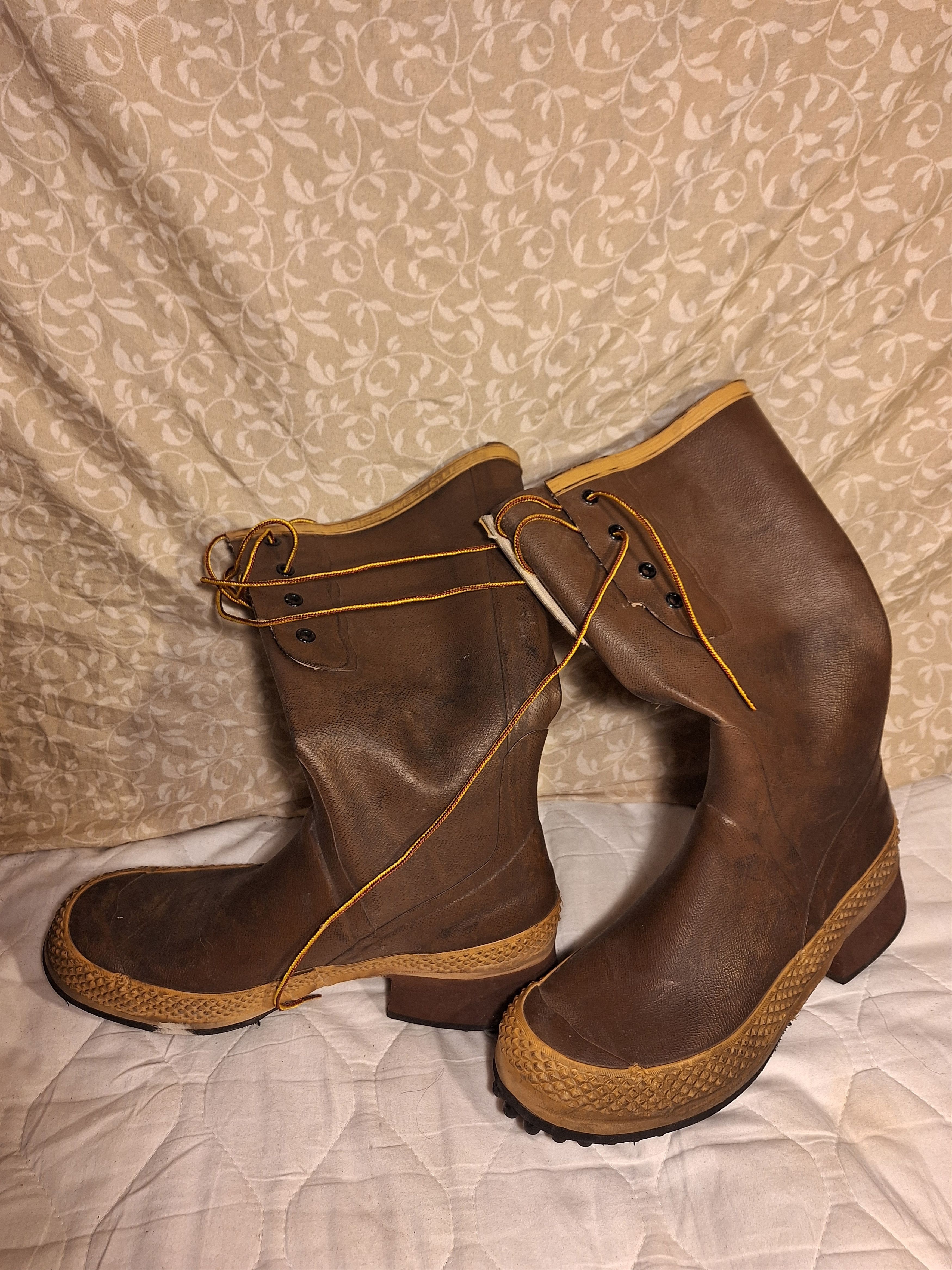 Other Grizzly Boot Co Servus Pac Boot with Claws Size US 10 / EU 43 - 1 Thumbnail