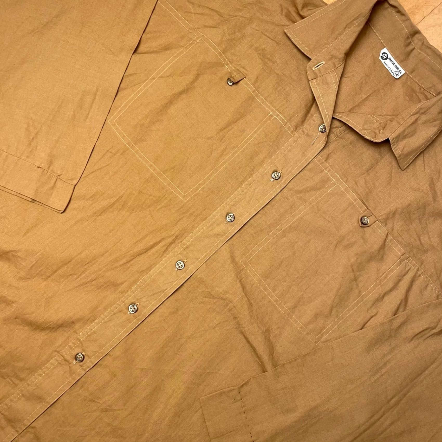 Vintage VINTAGE Brown XL Shirt Button Half Sleeve 1970s Work VTG Barcelona Made Size US XL / EU 56 / 4 - 3 Thumbnail