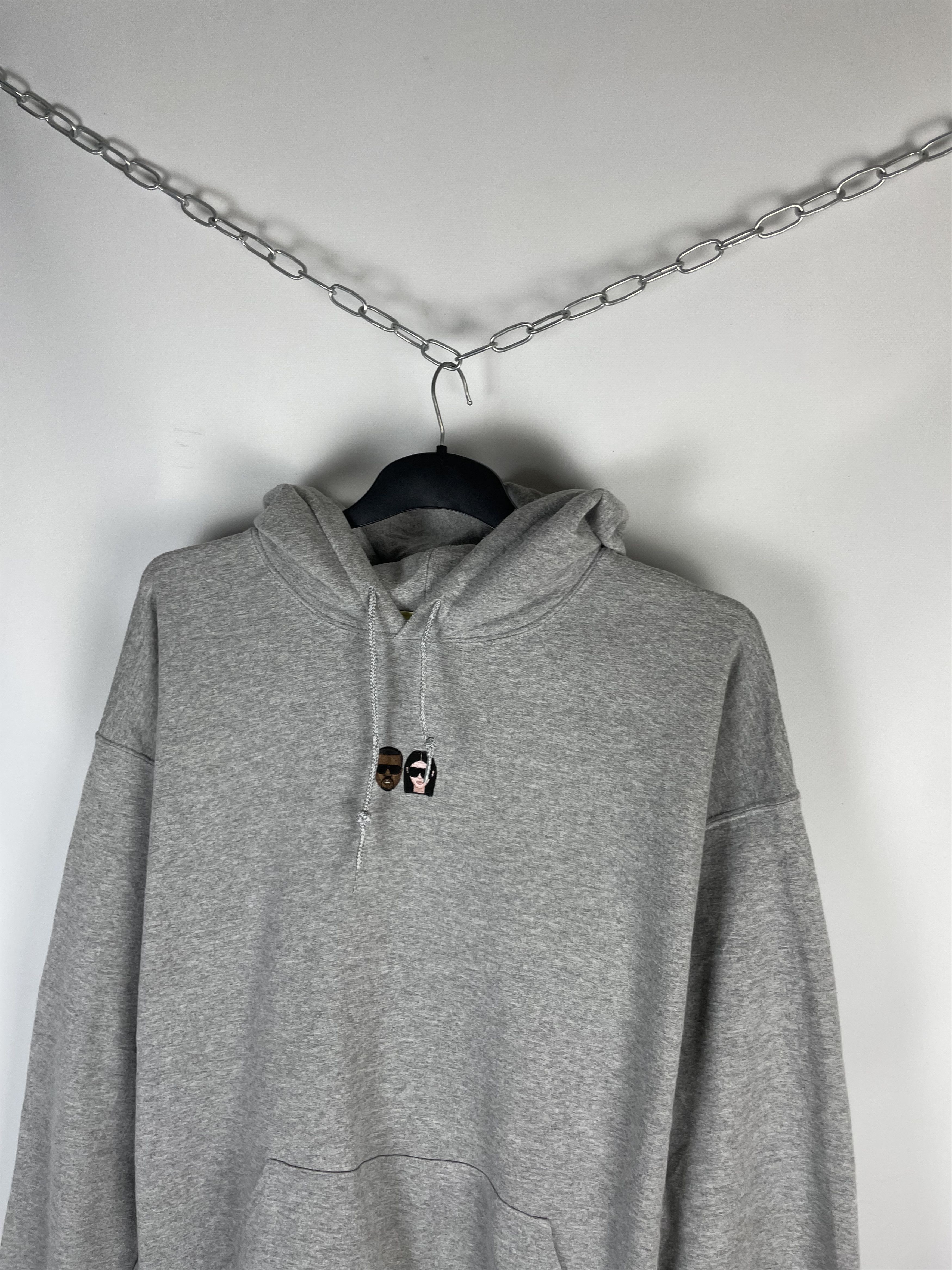 Japanese Brand WORLD WIDE FAMOUS BY KANYE WEST HOODIE Size US XL / EU 56 / 4 - 4 Thumbnail