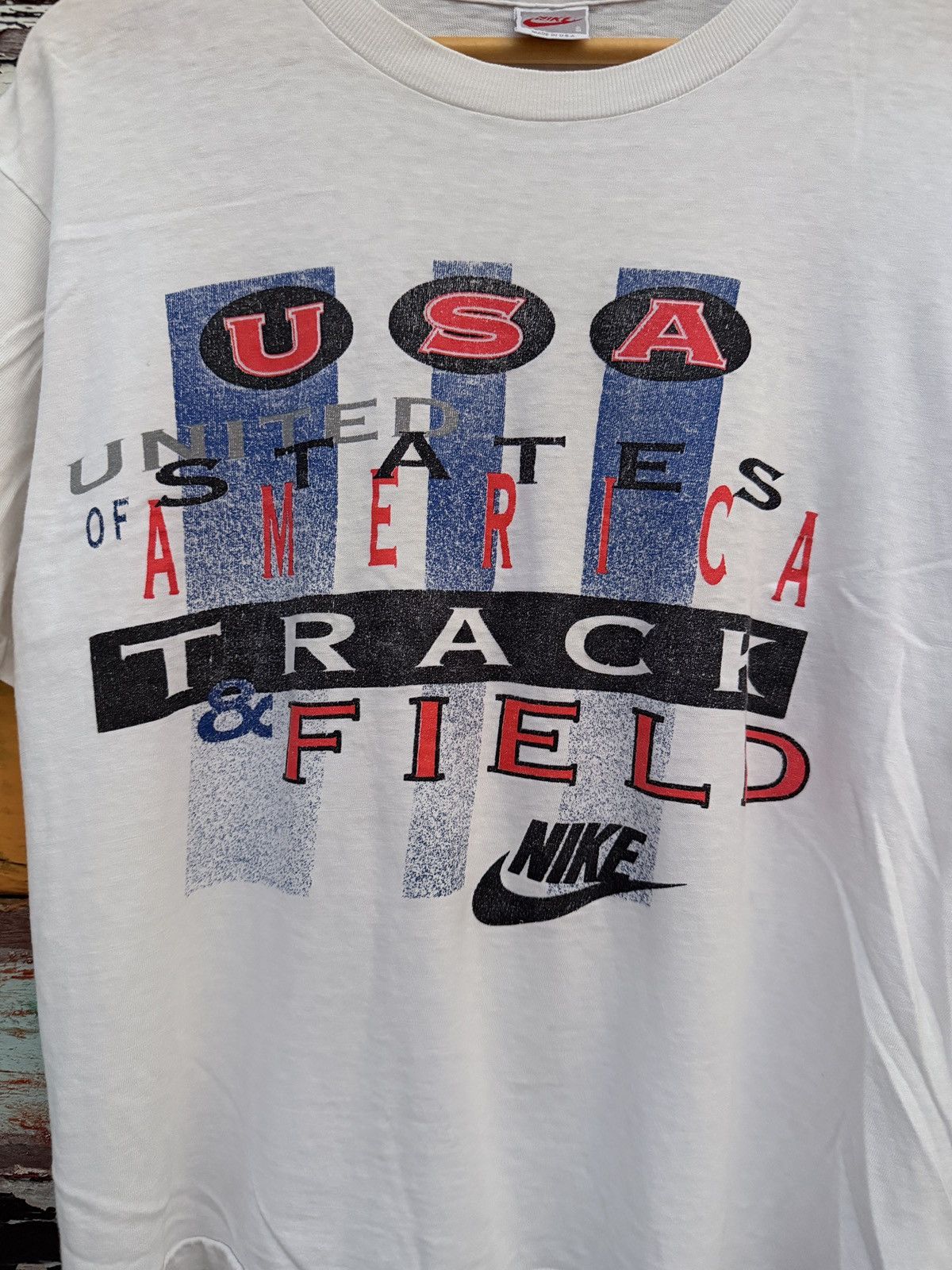 Nike Vintage Nike USA Track & Field 90's T-shirt Size US S / EU 44-46 / 1 - 3 Thumbnail
