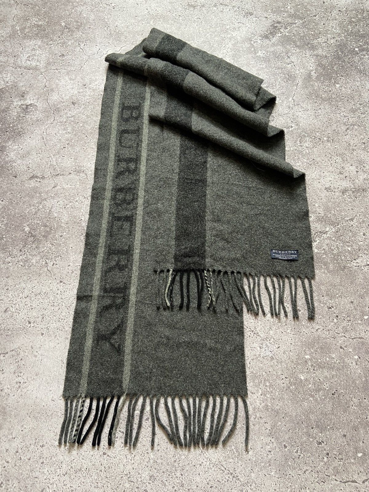 Burberry × Burberry Prorsum Burberry Logo Charcoal Grey 100% Cashmere Scarf Size ONE SIZE - 3 Thumbnail