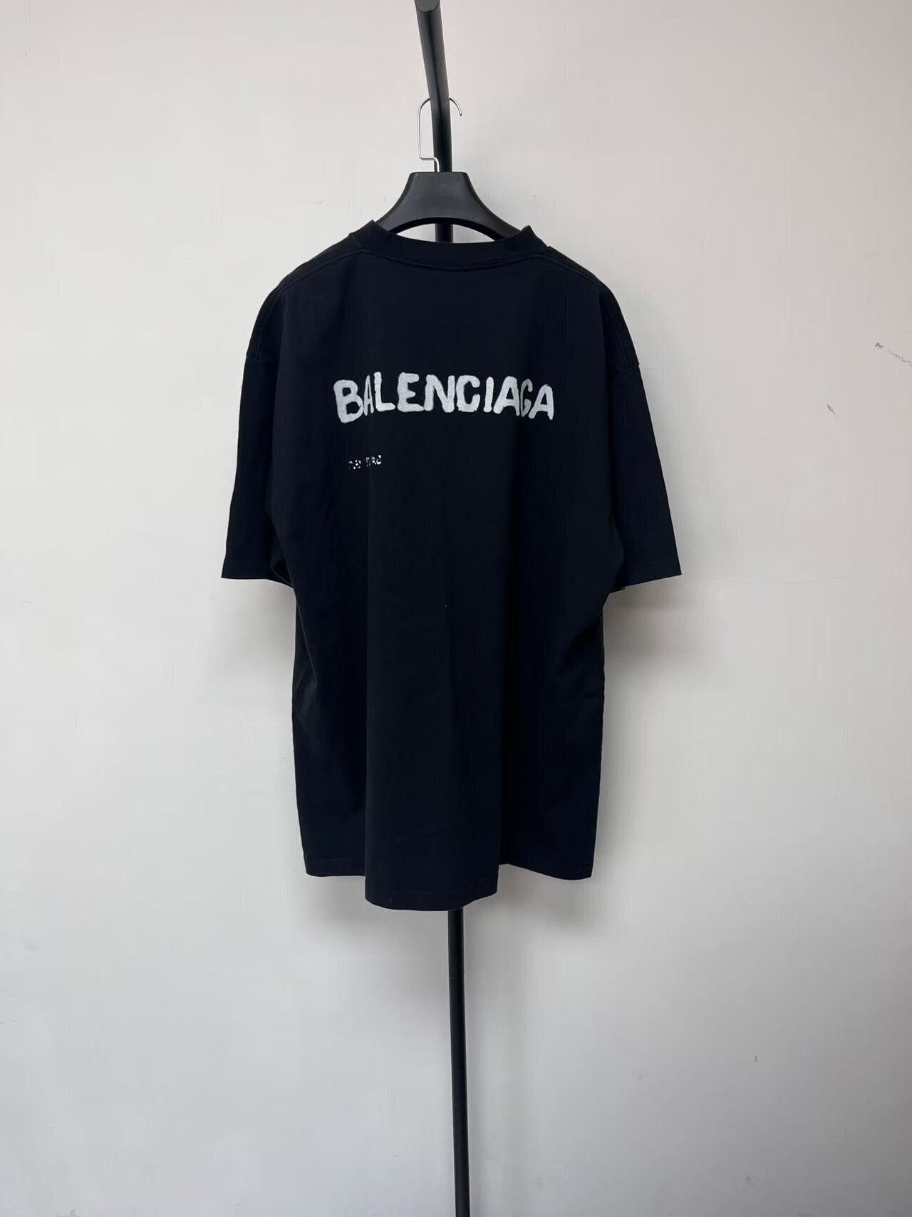 Balenciaga balenciaga short sleeve logo t-shirt Size US L / EU 52-54 / 3 - 2 Thumbnail