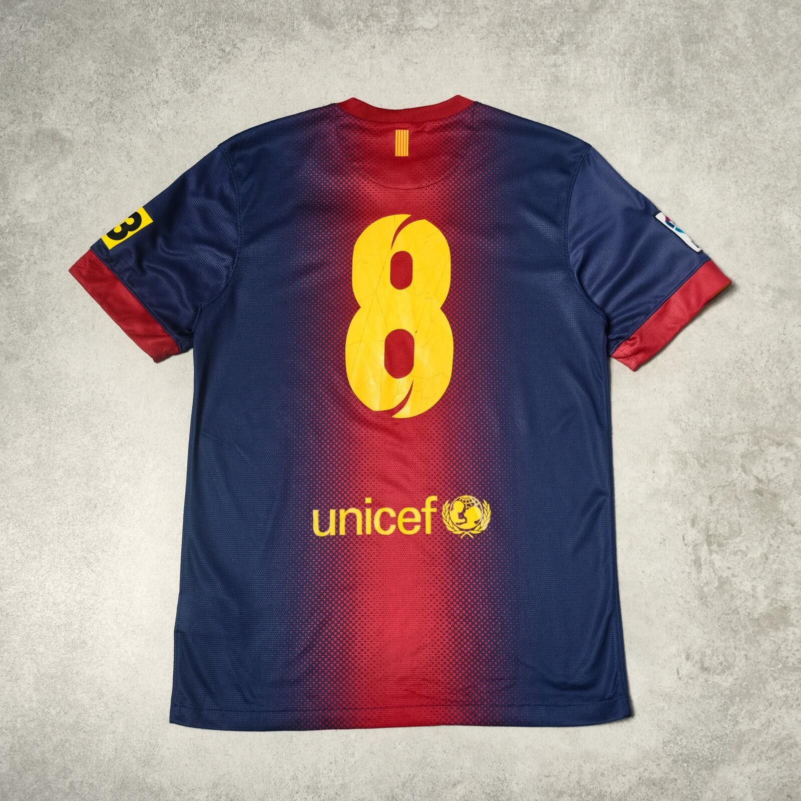 Nike 2012/13 Barcelona Home Shirt Nike Iniesta (L/XL) Size US L / EU 52-54 / 3 - 2 Thumbnail