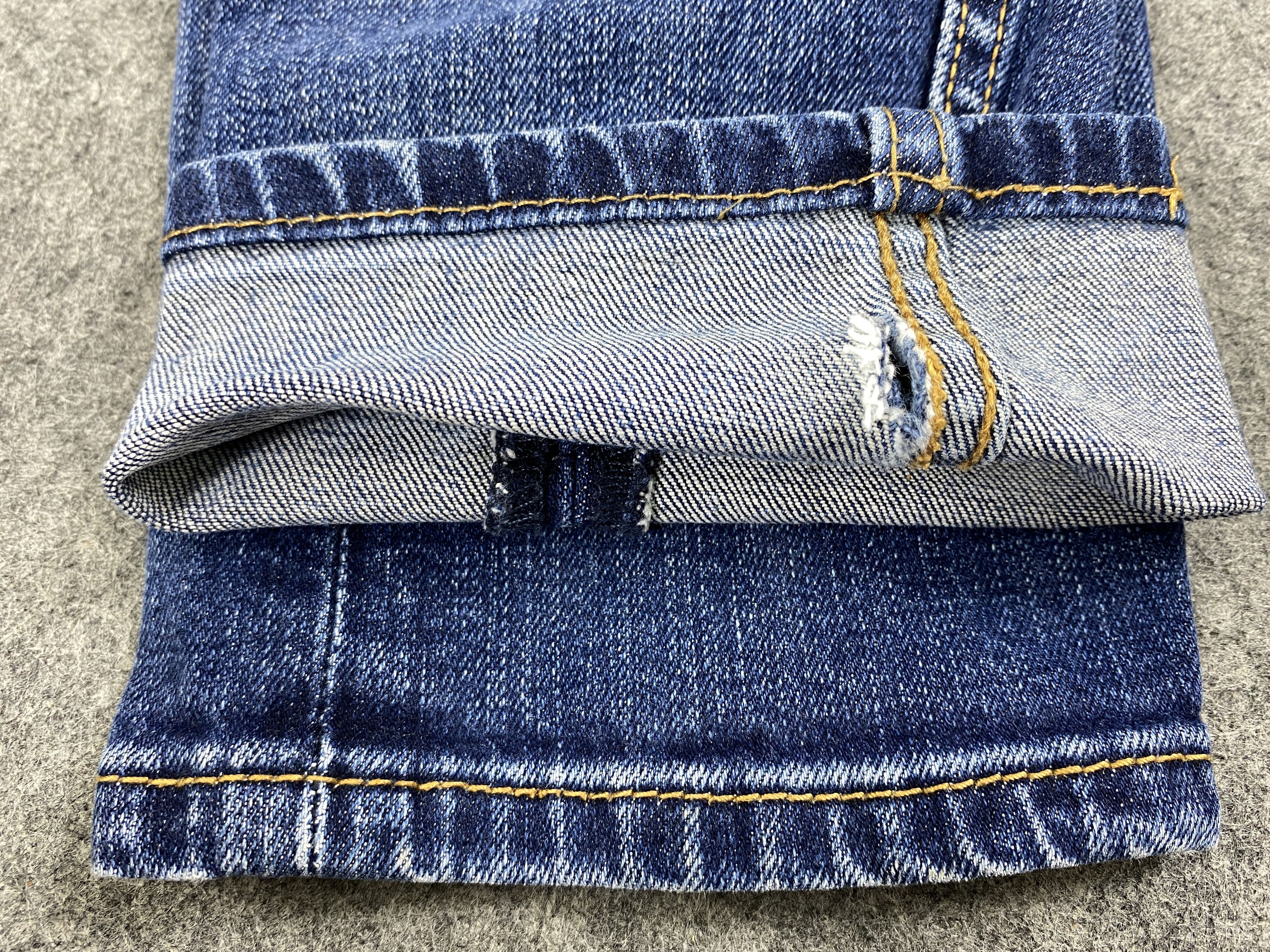 Levi's Distressed Blue Levi's 512 Jeans 31x31 Denim -SJ085 Size US 31 - 12 Thumbnail