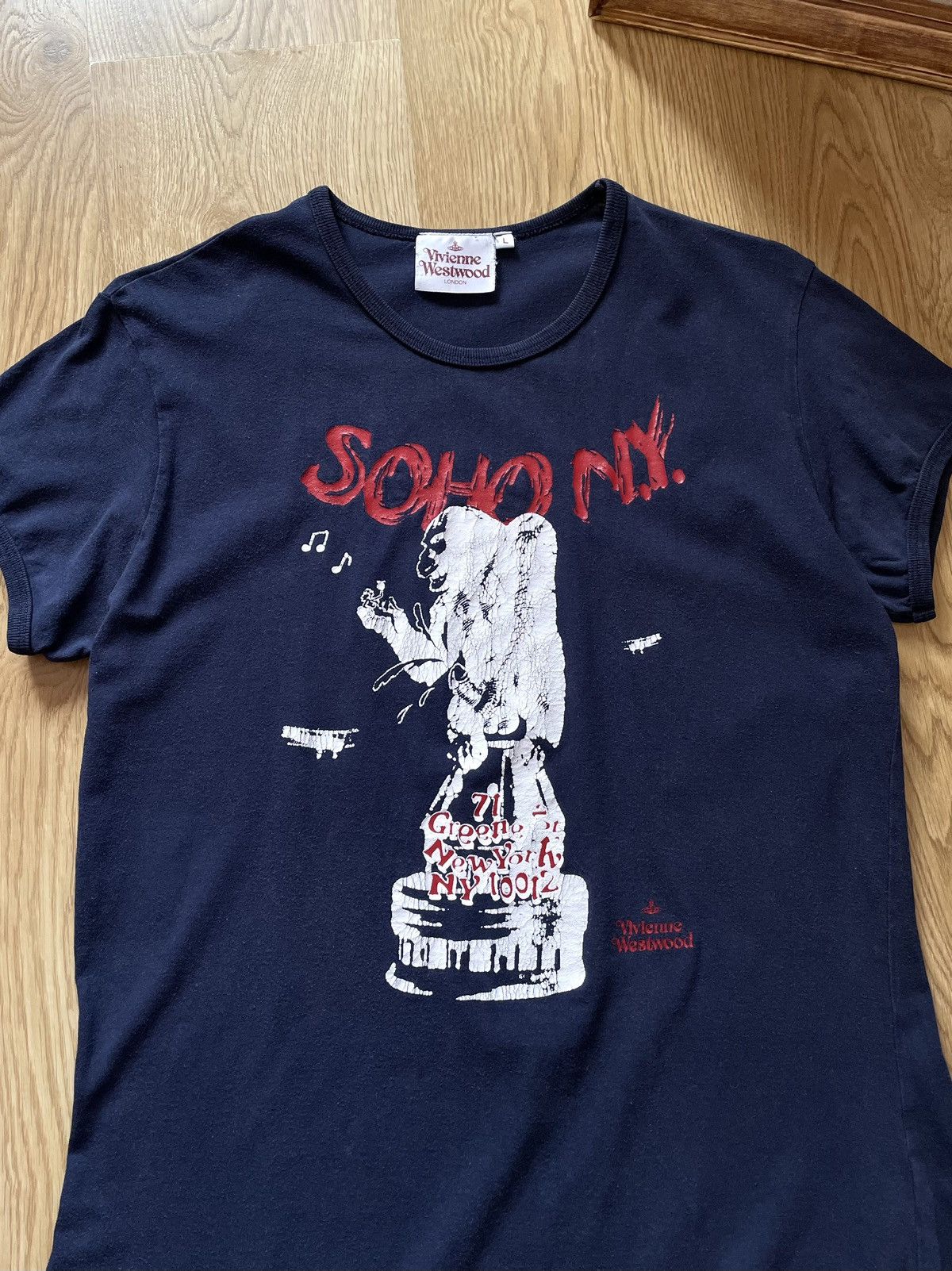 Vintage Vintage Vivienne Westwood Asymmetric King Kong Soho NY Tee Size US M / EU 48-50 / 2 - 2 Thumbnail