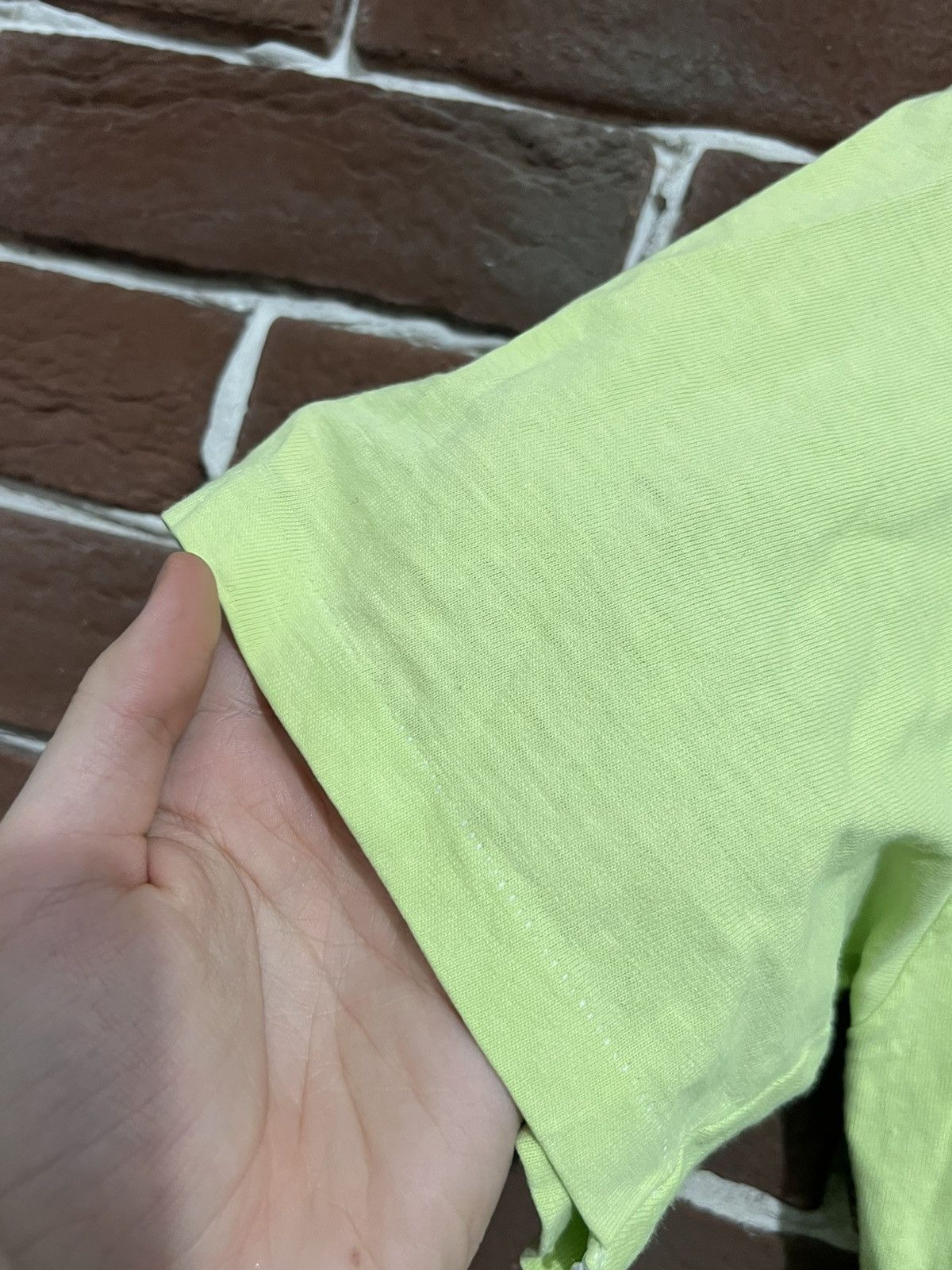 Hanes Rare 90s Vintage Neon Yellow XL Blank Tshirt Hype Grail Size US XL / EU 56 / 4 - 5 Thumbnail