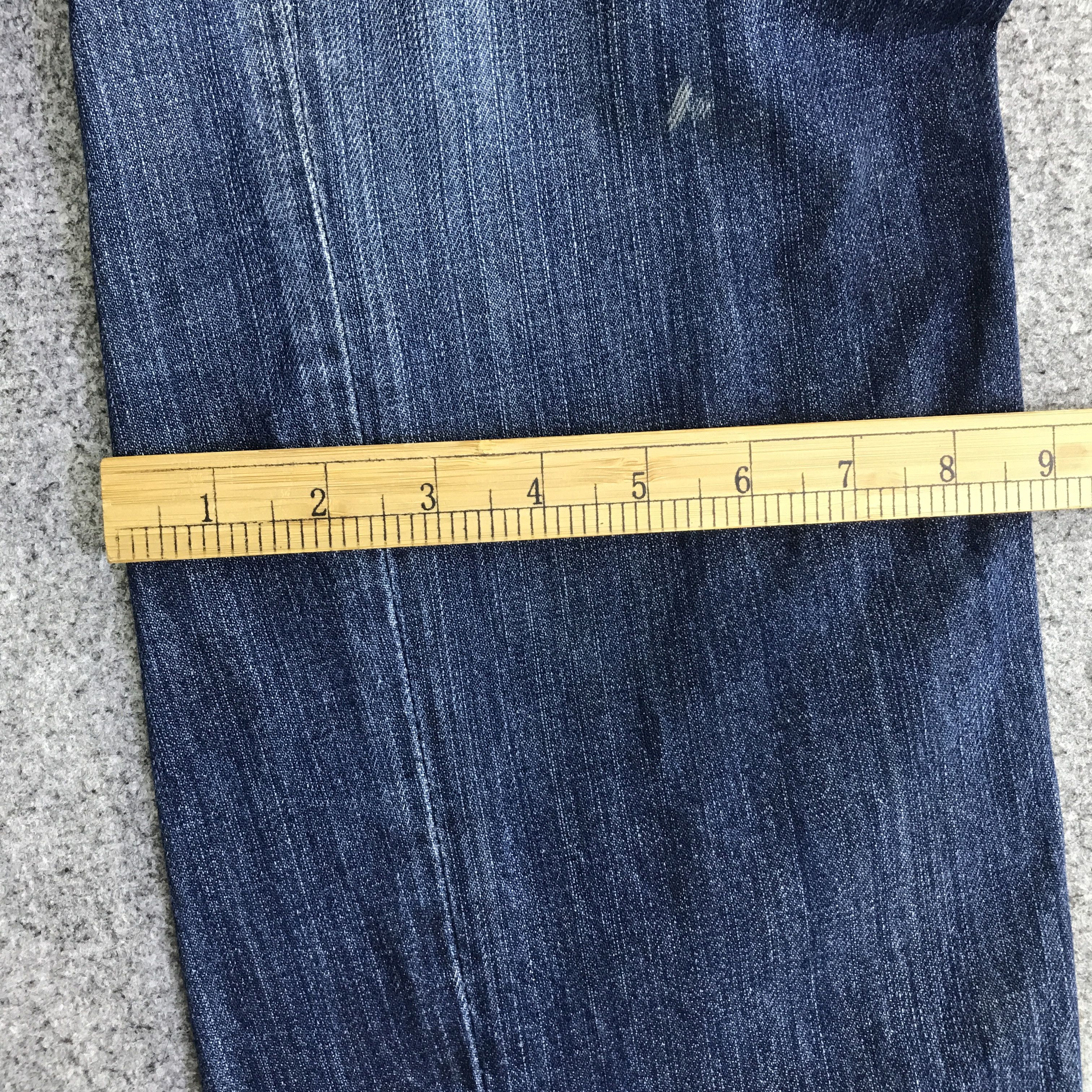 Levi's Vintage Clothing DENIM LEVIS DISTRESSED PANTS JEANS k118b9 Size US 33 - 11 Thumbnail