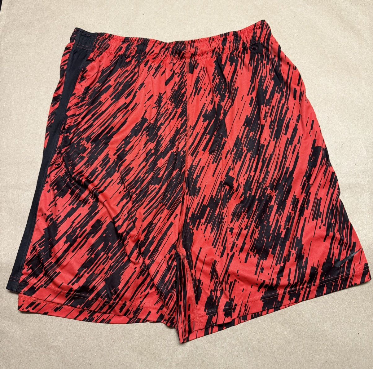 Nike Nike DriFit Basketball Shorts size XL Rare! Size US 38 / EU 54 - 1 Thumbnail