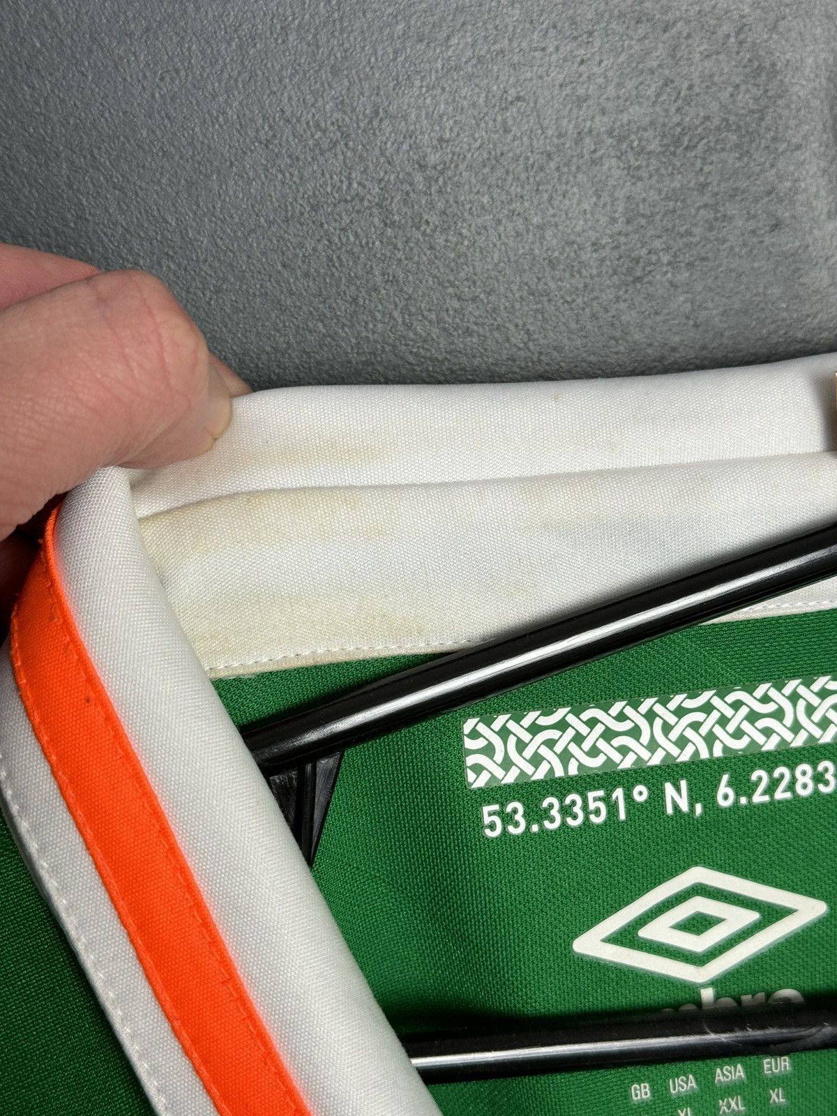 Umbro Republic of Ireland 16/18 Home Football Jersey Size US XL / EU 56 / 4 - 16 Thumbnail