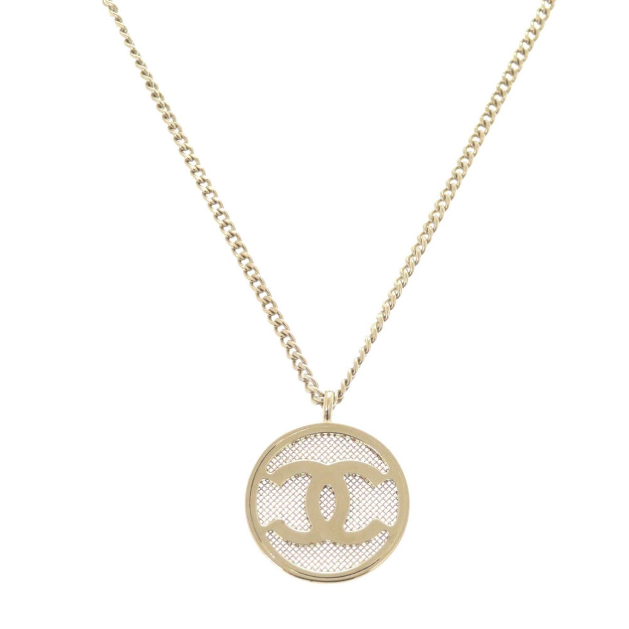 Chanel Excellent condition Chanel Coco Mark GP Gold Necklace 0756 CHANEL Size ONE SIZE - 1 Thumbnail