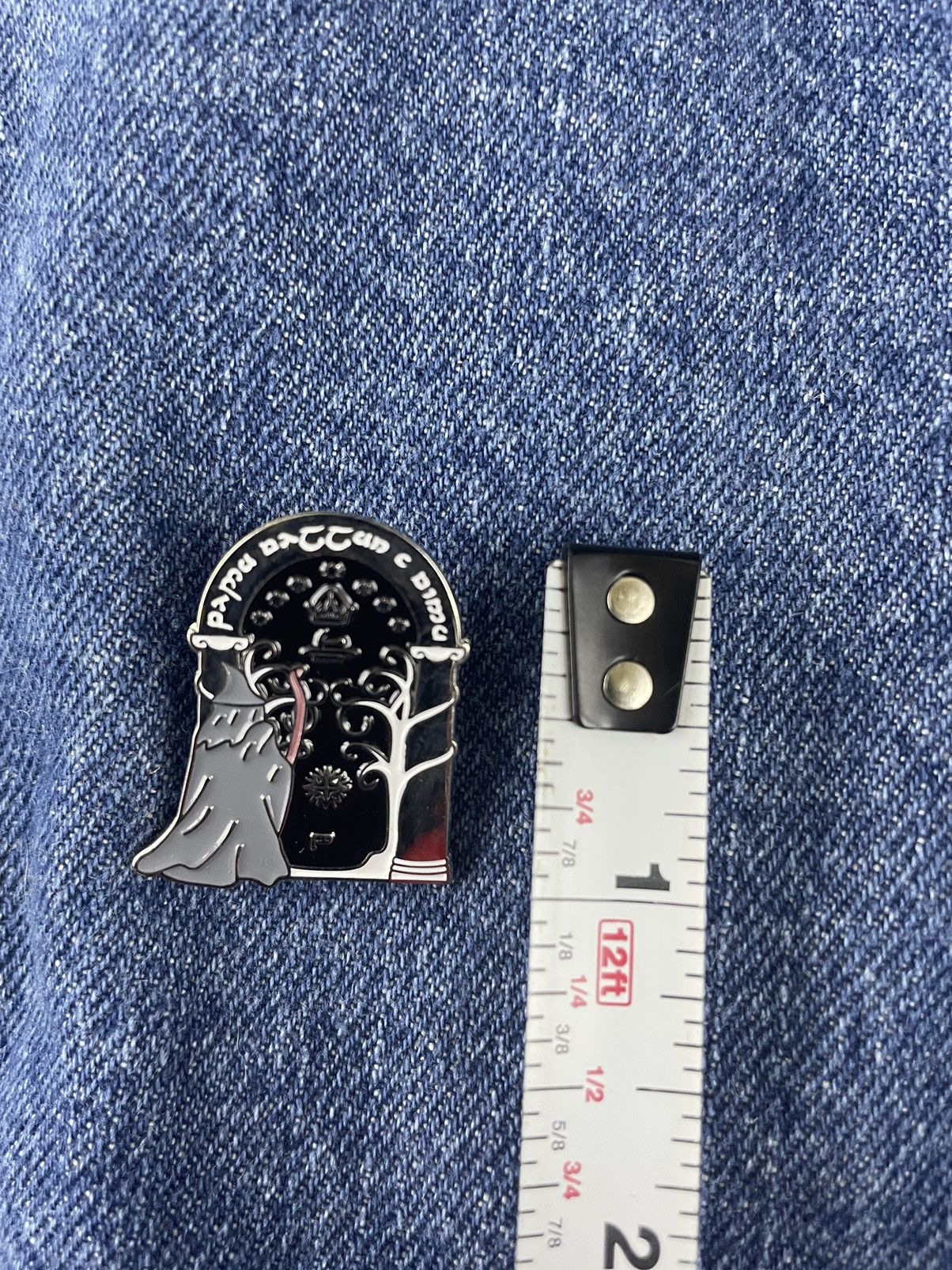 Other LOTR Lord of the Rings Enamel Pin Size ONE SIZE - 3 Thumbnail