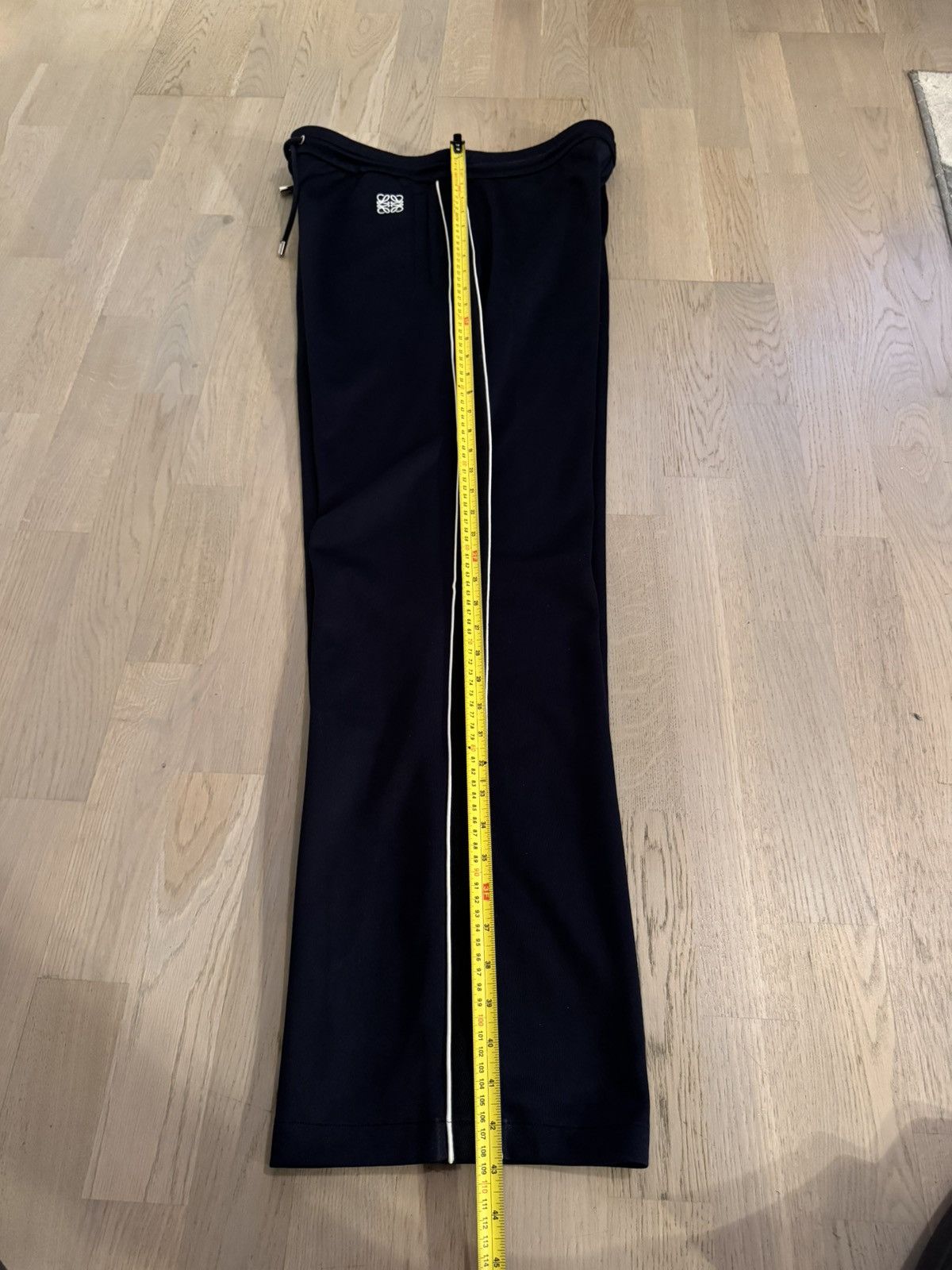 Loewe LOEWE joggers , trackpants REAL TAPE MEASUREMENTS IN PHOTOS Size US 31 - 16 Thumbnail