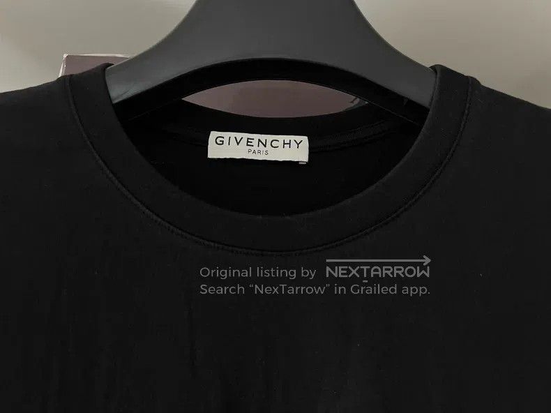 Givenchy Givenchy White Printed Red Embroidered Logo Short Sleeve ( Size US M / EU 48-50 / 2 - 3 Thumbnail