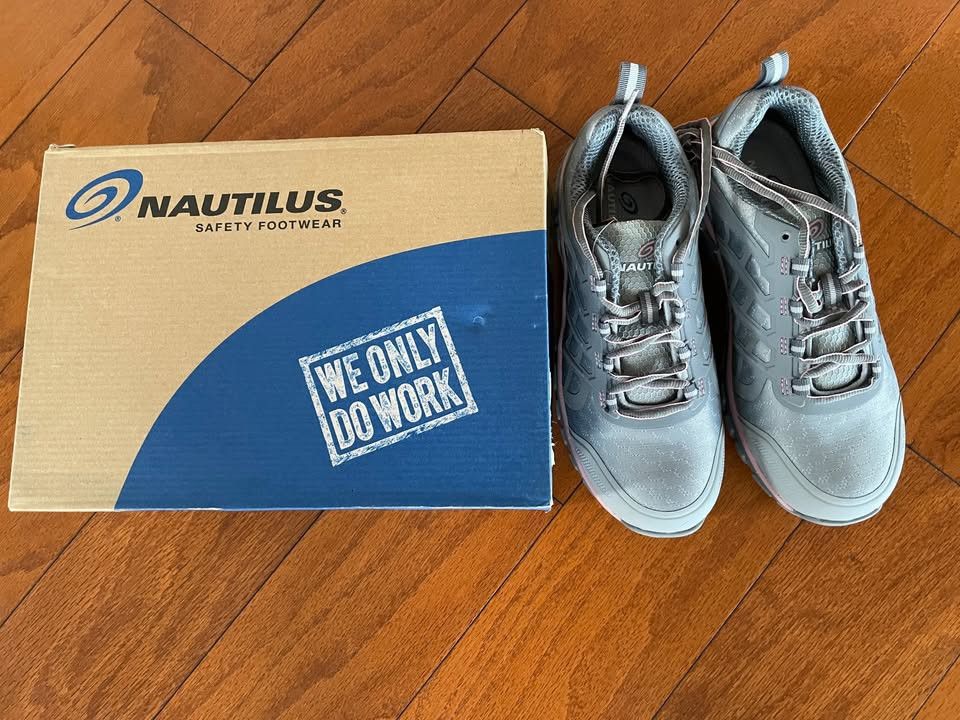 Other Nautilus Safety Footwear N1082 Stratus CT Women's Work Shoe Size US 7.5 / IT 37.5 - 9 Thumbnail
