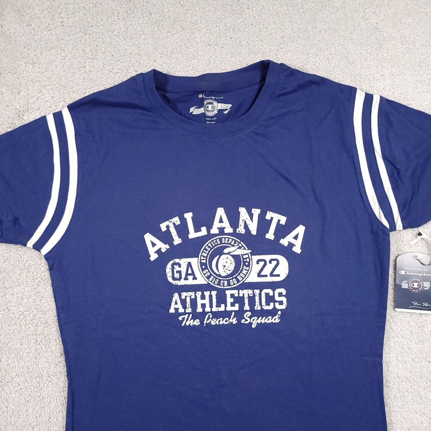 Champion Champion Shirt Women’s XL Blue V Neck Atlanta Peaches Georgia Athletic Dept. Shirt Women’s XL Blue V Neck Atlanta Peaches Georgia Athletic Dept. Size XL / US 12-14 / IT 48-50 - 3 Thumbnail