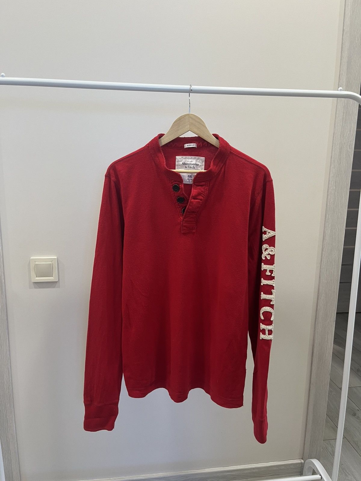 If Six Was Nine Vintage 90s Abercrombie Fitch Sweatshirt Crewneck Faded Red Size US XXL / EU 58 / 5 - 1 Thumbnail