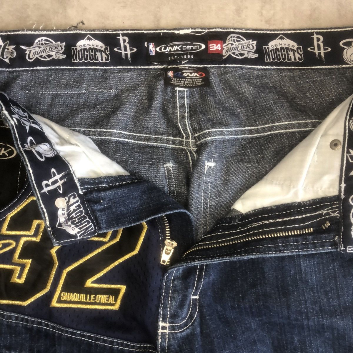Designer × NBA × Vintage Vintage NBA Jeans Team UNK Denim est 1996 Size US 36 / EU 52 - 4 Thumbnail