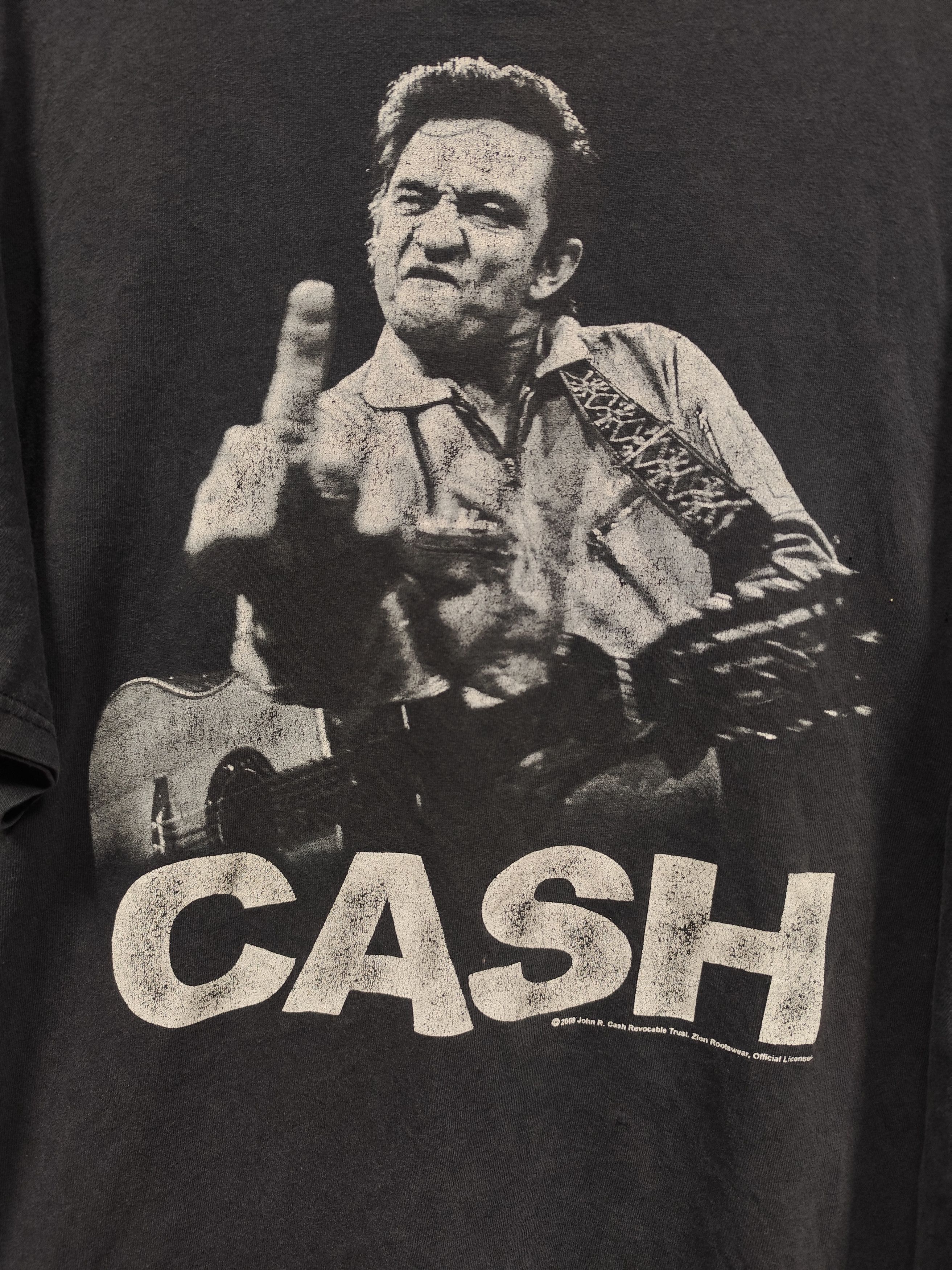 Band Tees vintage t shirt johnny cash very rare Size US XL / EU 56 / 4 - 2 Thumbnail