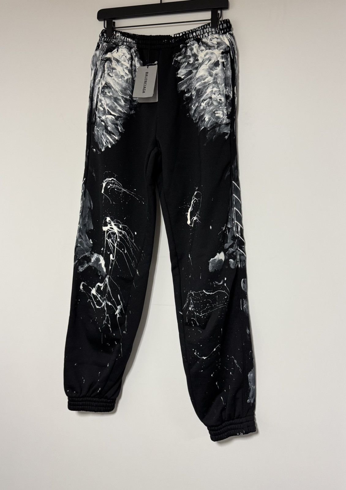 Balenciaga Paint splatter jogger pants Size US 28 / EU 44 - 2 Thumbnail