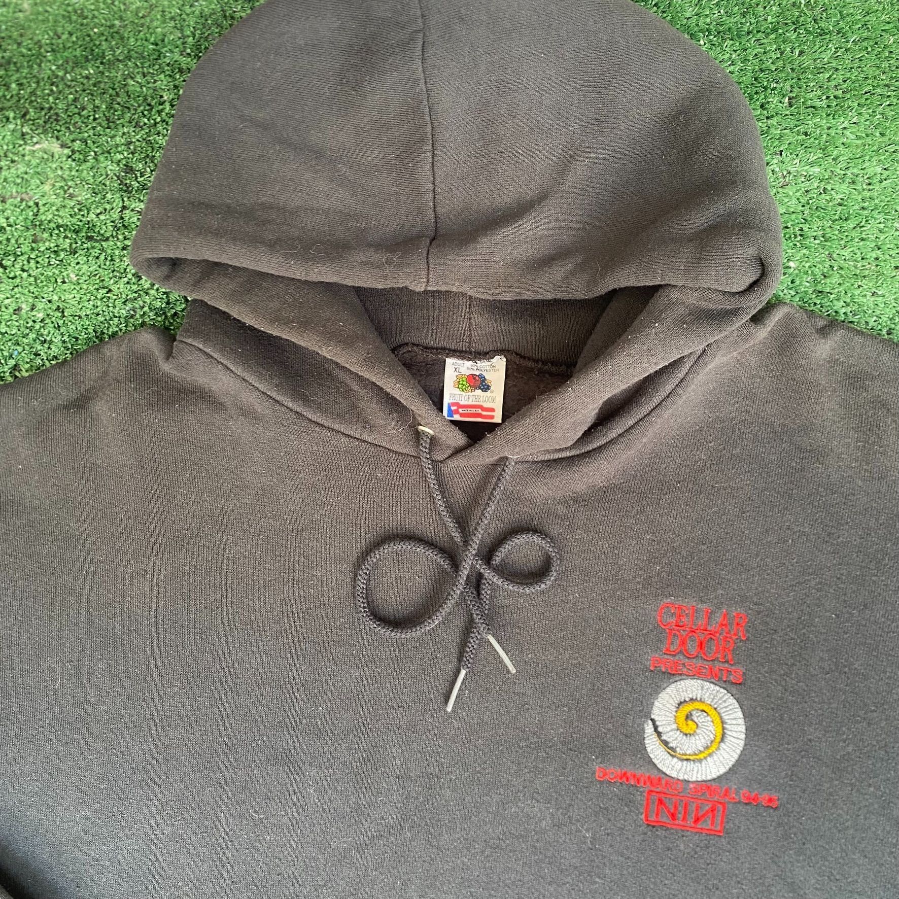 Band Tees Vintage 90s Nine Inch Nails Hoodie Downward Spiral Tour Blac Size US XL / EU 56 / 4 - 2 Thumbnail