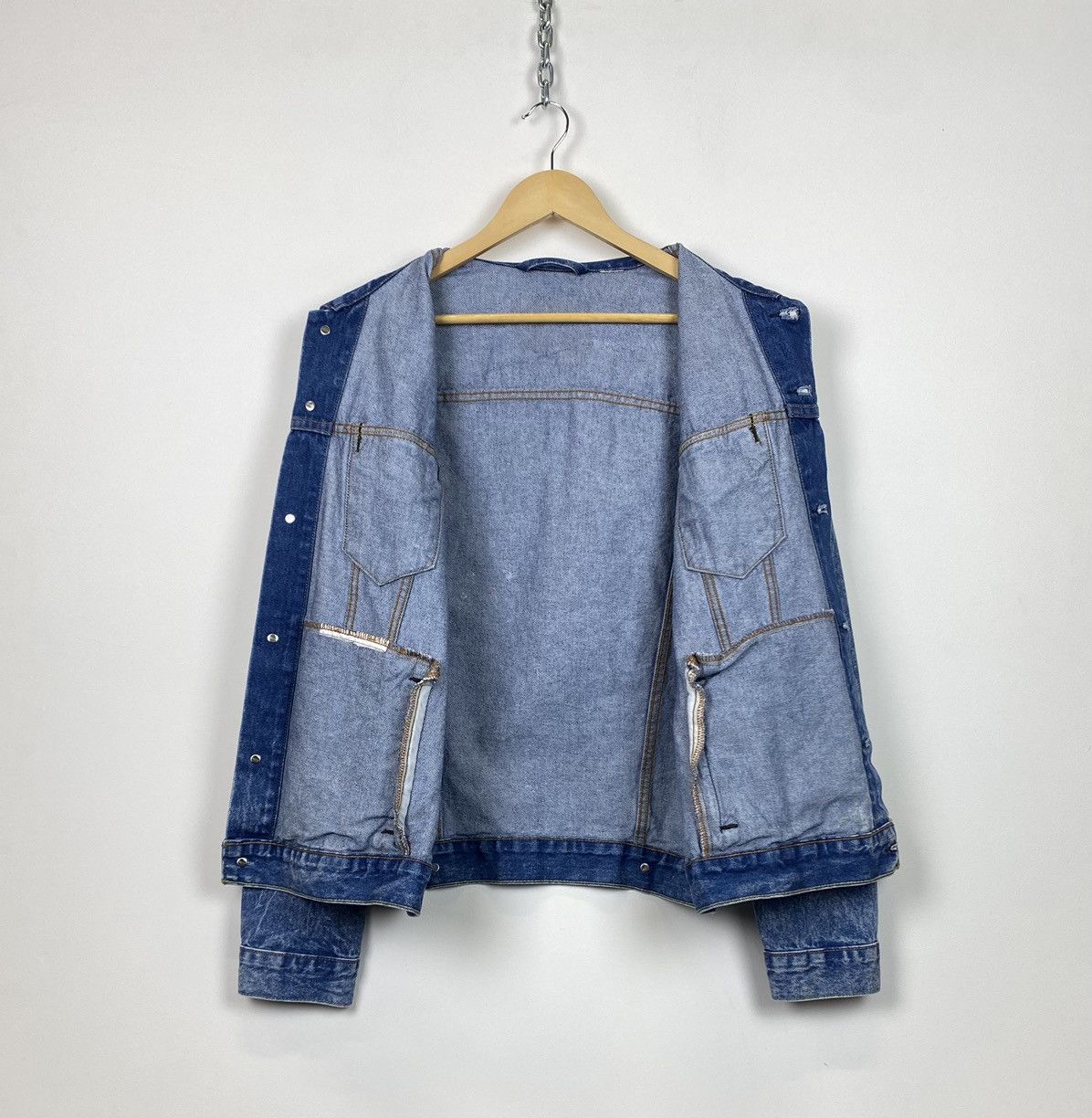 Levi's Vintage Levi’s Denim Jacket Washed Blue Y2K Hype Jeans Size US L / EU 52-54 / 3 - 5 Thumbnail