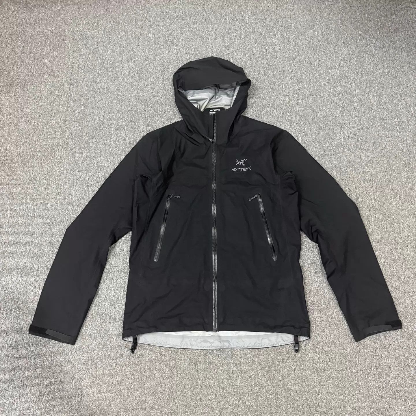 Arc'teryx Arcteryx Beta AR Hard Shell Hooded Jacket M 99 New Size US M / EU 48-50 / 2 - 1 Thumbnail