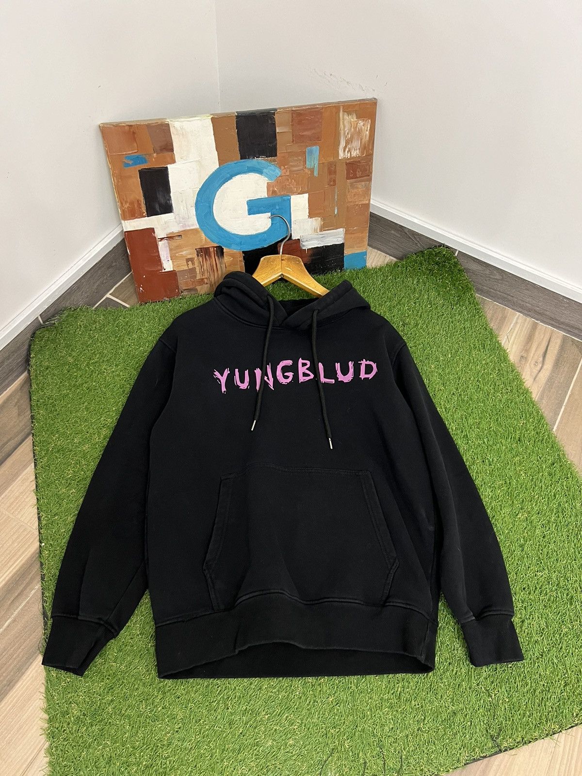 Yungblud hoodie hotsell