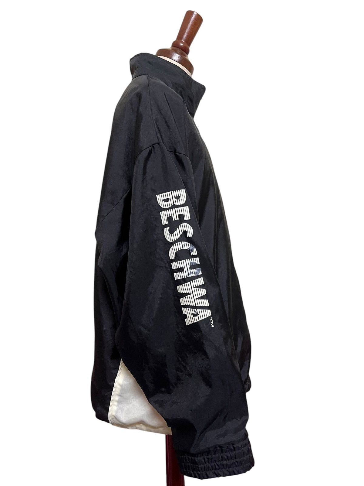 Alien Workshop × Vintage Vintage Alien Beschwa Light Jacket Size US M / EU 48-50 / 2 - 6 Thumbnail