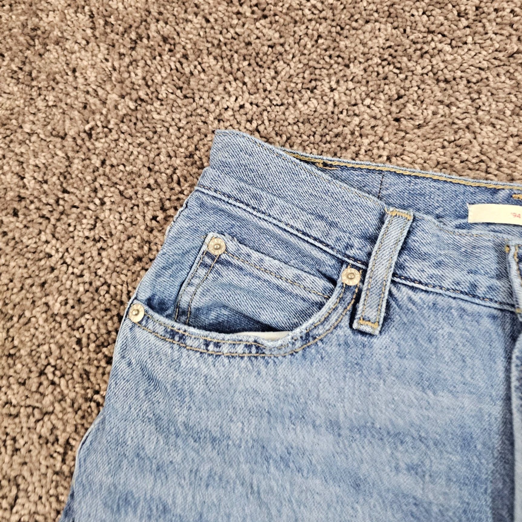 Levi's Levi's 94 Baggy Jeans Women 24 High Rise 100% Cotton Distressed Denim 25x31 Baggy Jeans 90s Levi's Women High Rise Distressed Denim 100% Cotton 25x31 Size 42" / US 20 - 3 Thumbnail