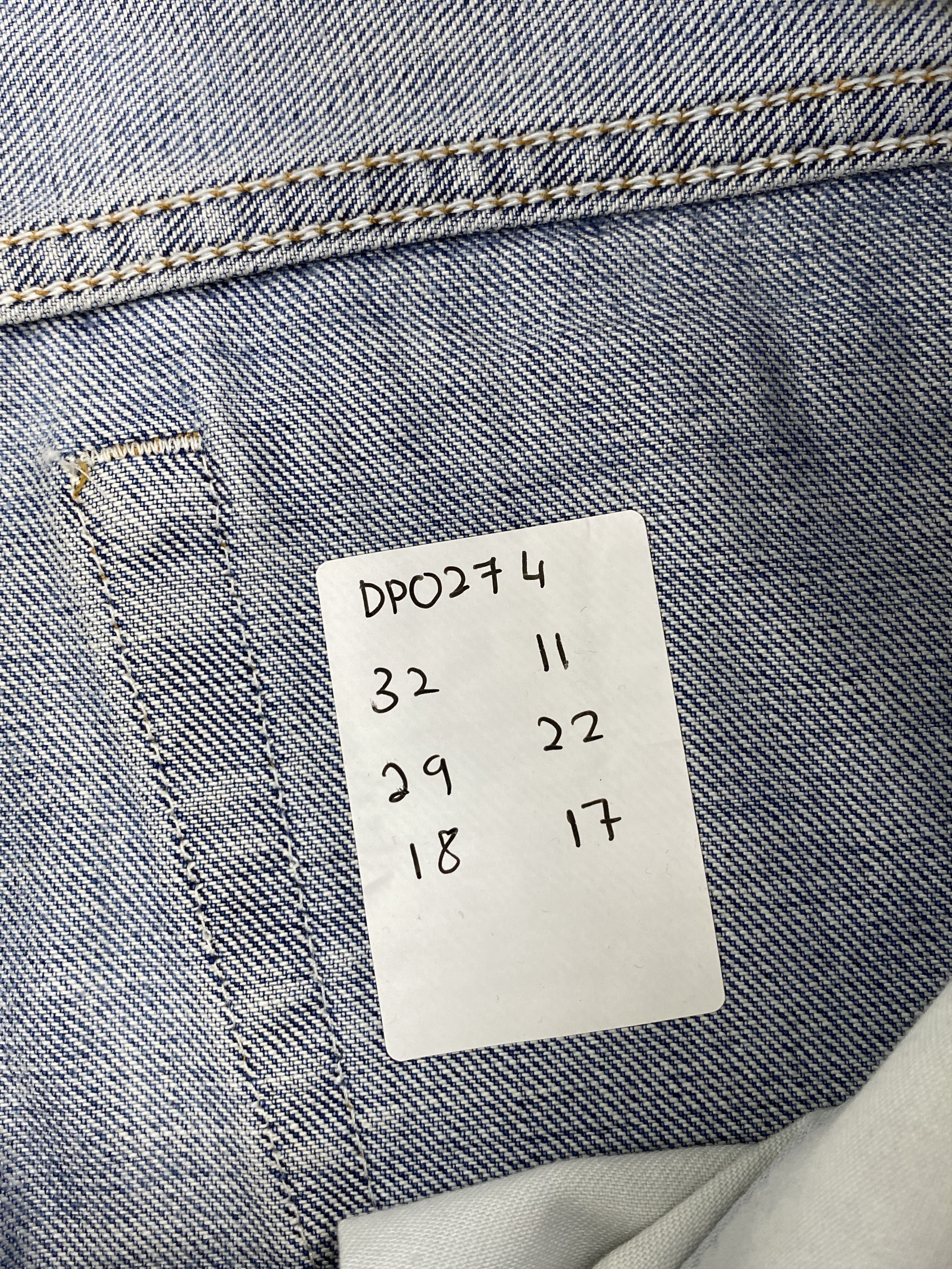 Vintage 90s Levi's 517 Flared Bootcut Jeans