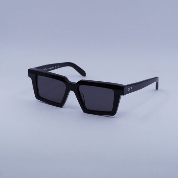 Off-White Off-White OERI142 WINDSOR 1007 Sunglasses Black Square Frame Size ONE SIZE - 1 Thumbnail