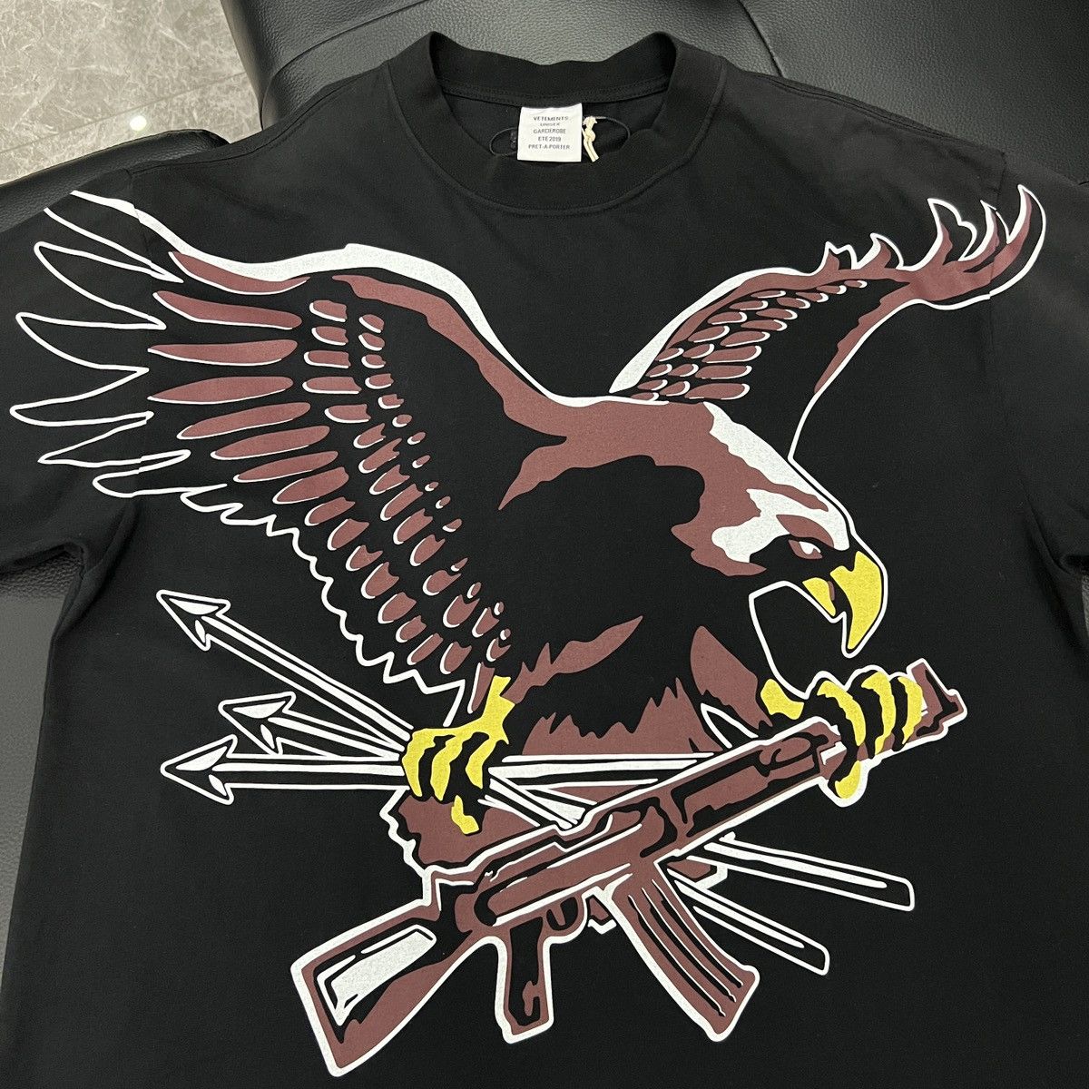 Vetements Vetements SS19 EAGLE Tee Size US S / EU 44-46 / 1 - 4 Thumbnail