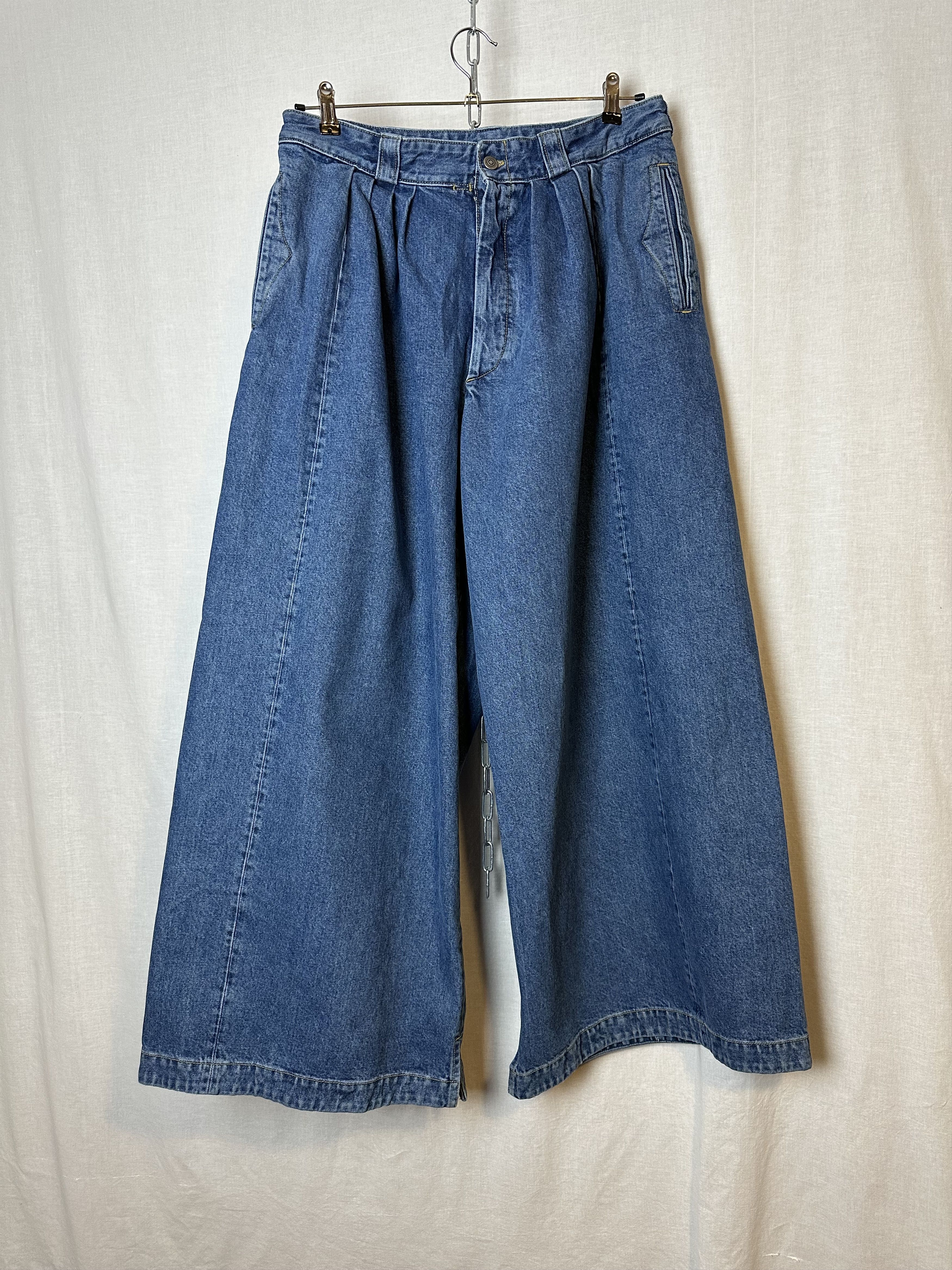 image of Maison Margiela Ultra Wide Leg Pleated Jeans in Washed Blue, Men's (Size 32)