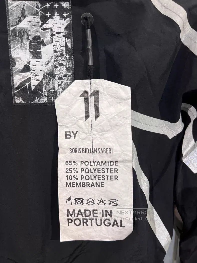 Boris Bidjan Saberi Boris Bidjan Saberi Longline waterproof jacket| Size US XS / EU 42 / 0 - 4 Thumbnail