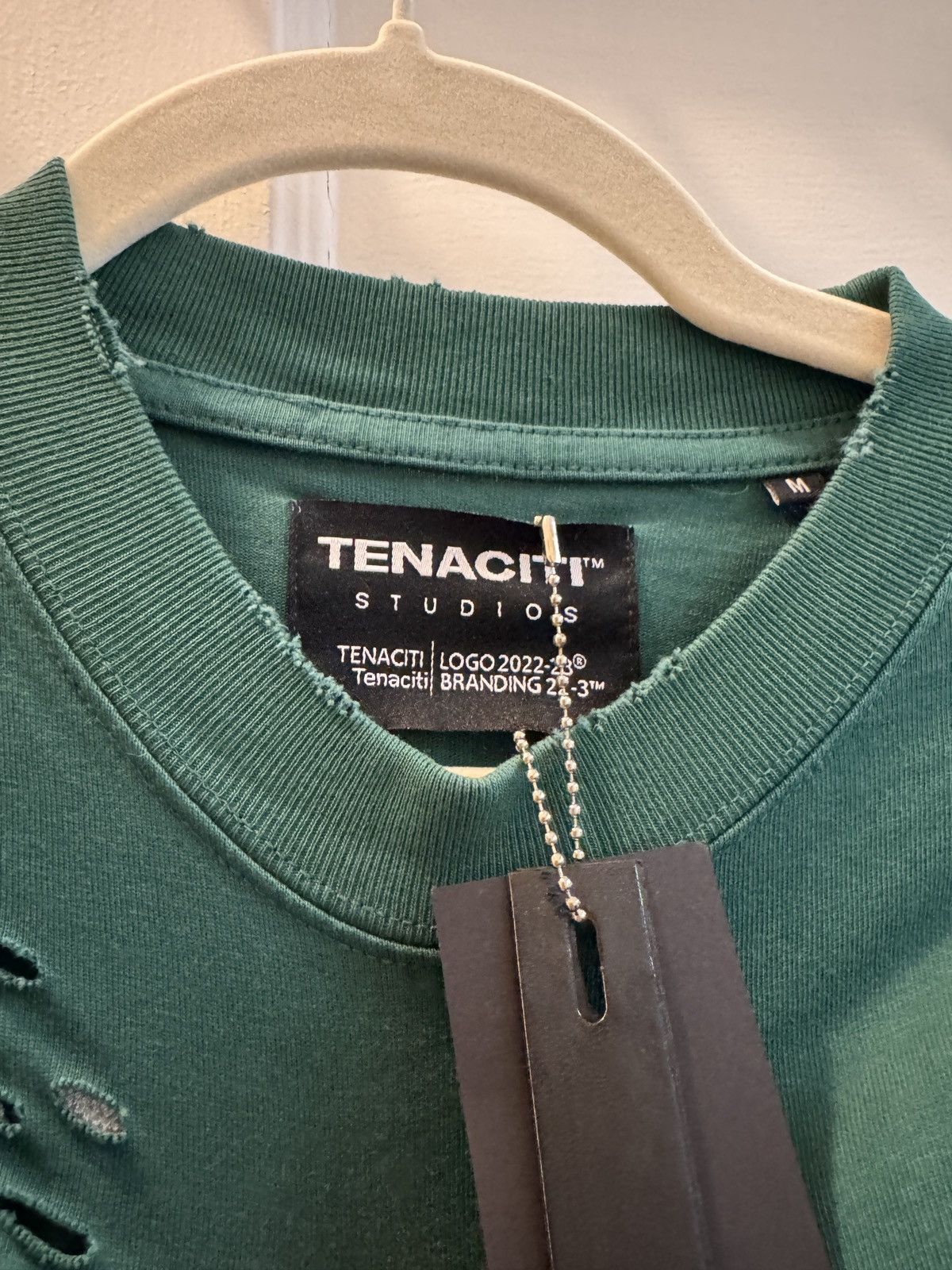 Other Tenaciti Designed in America Distressed Green and Gold Tee Size US M / EU 48-50 / 2 - 3 Thumbnail