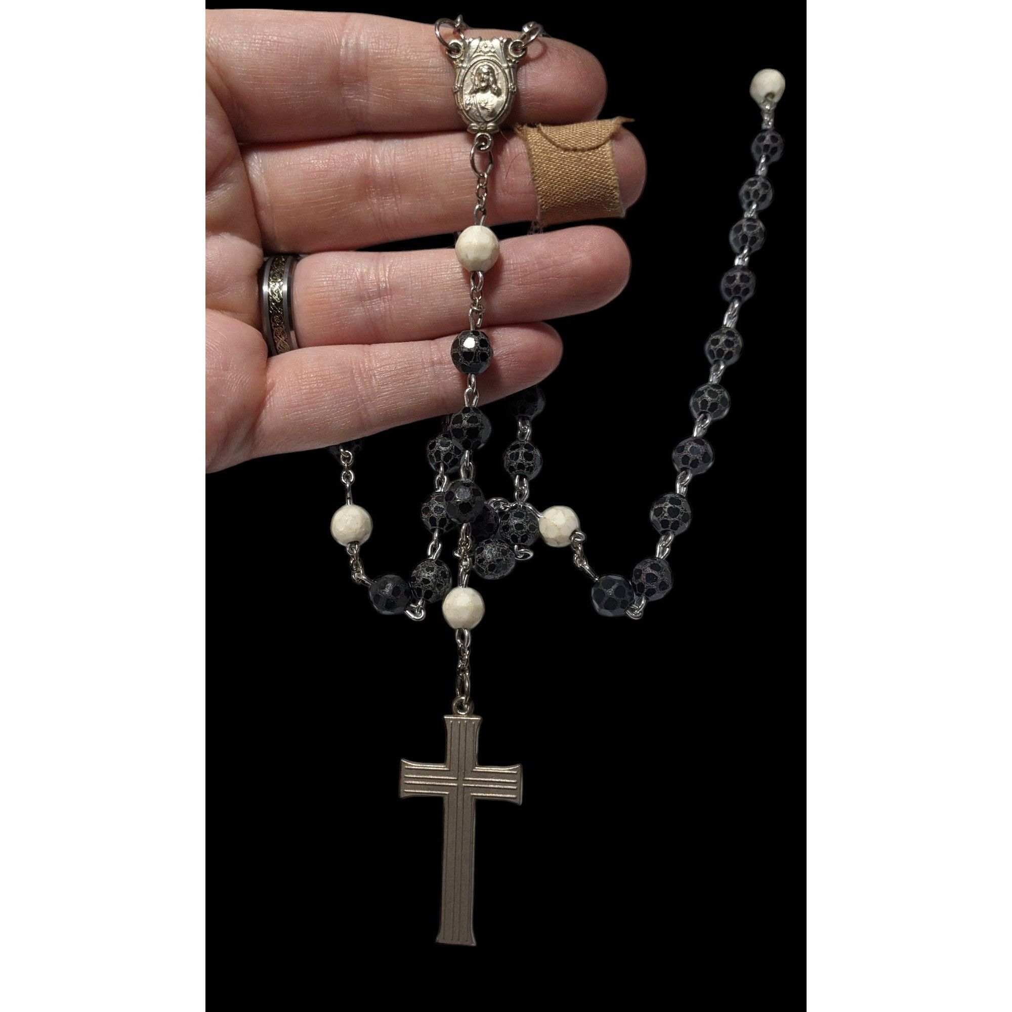 Other Vintage Black White And Silver Tone Textured Beaded Rosary N Size ONE SIZE - 3 Thumbnail