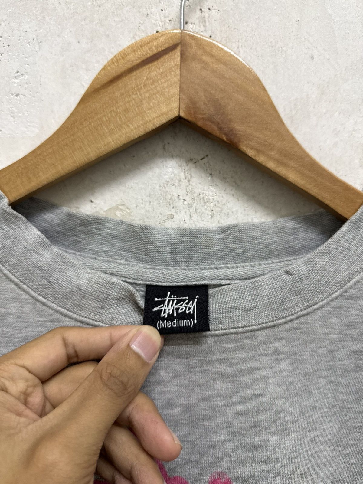 Stussy 2000s Stussy Graffiti Air Brush Sweatshirt Size US M / EU 48-50 / 2 - 4 Thumbnail
