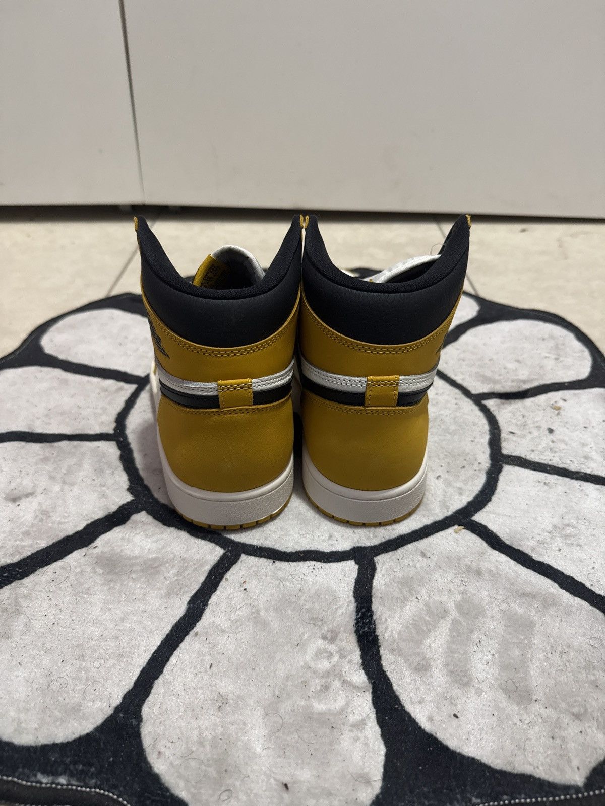 Jordan Brand Jordan 1 Retro High Size US 10 / EU 43 - 5 Thumbnail