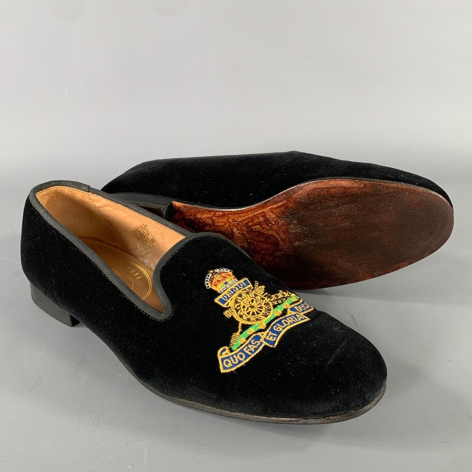 Stubbs & Wootton STUBBS & WOOTTON Size 9 Black Velvet Embroidered Loafer Size US 9 / IT 39 - 4 Thumbnail