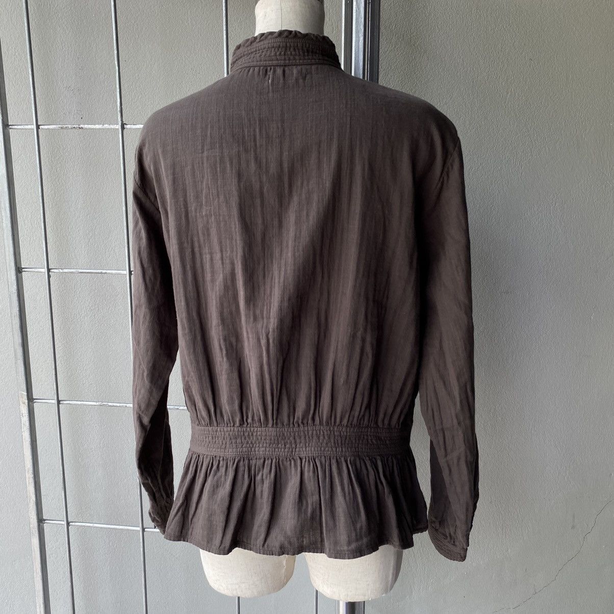 Issey Miyake Plantation Brown Pintuck Peplum Blouse. Size M / US 6-8 / IT 42-44 - 14 Thumbnail