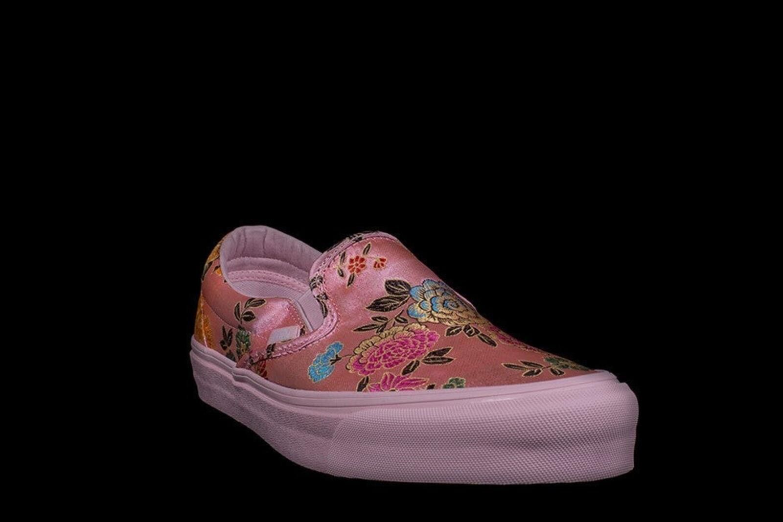 Vans Vans Vault x Opening Ceremony Slip-On LX Qi Pao Pink US10 Size US 10 / EU 43 - 2 Thumbnail