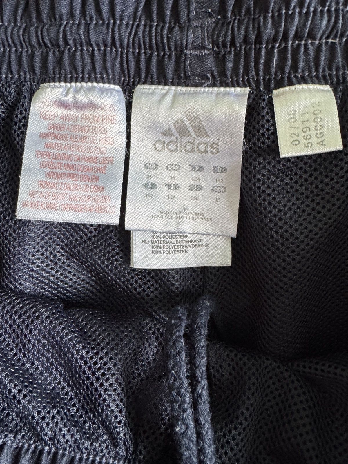 Adidas Adidas Vintage Athletic Sports Shorts Embroidered Logo Size US 32 / EU 48 - 7 Thumbnail