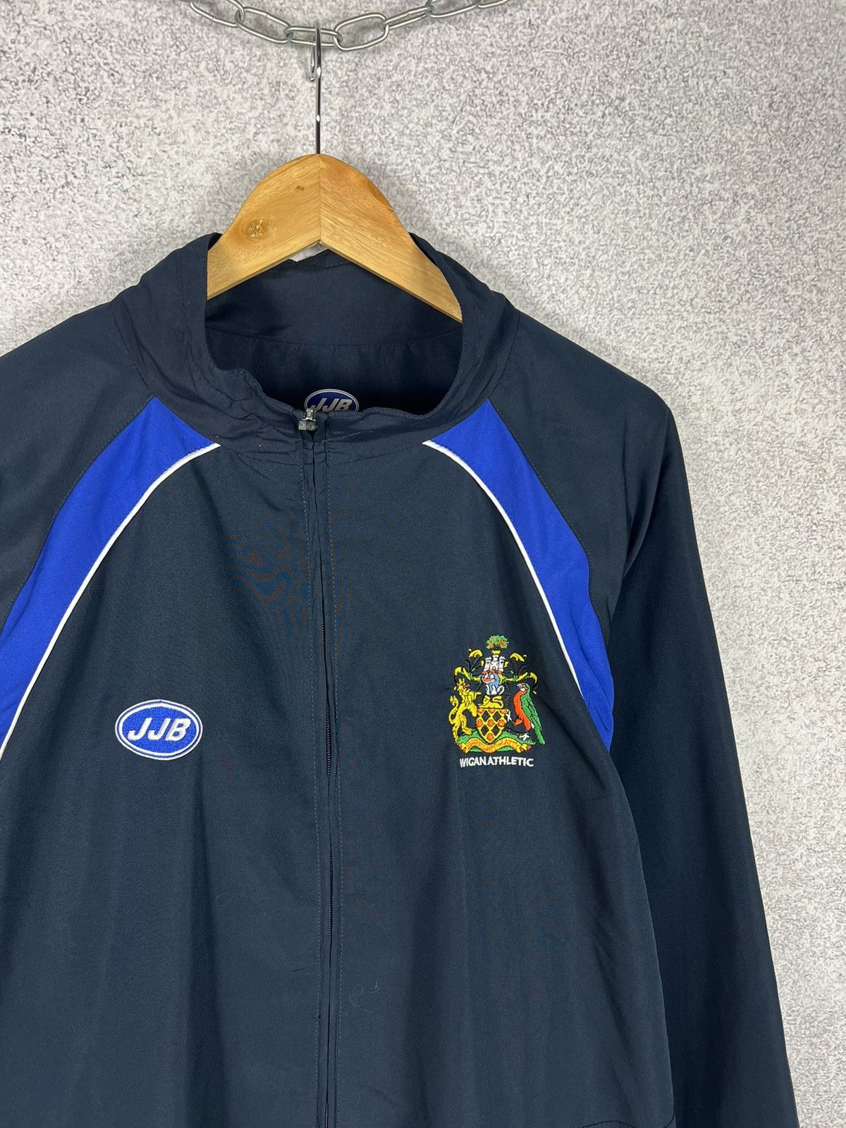 Vintage Vintage Wigan Athletic JJB Soccer Light Jacket Football kit Size US XL / EU 56 / 4 - 2 Thumbnail