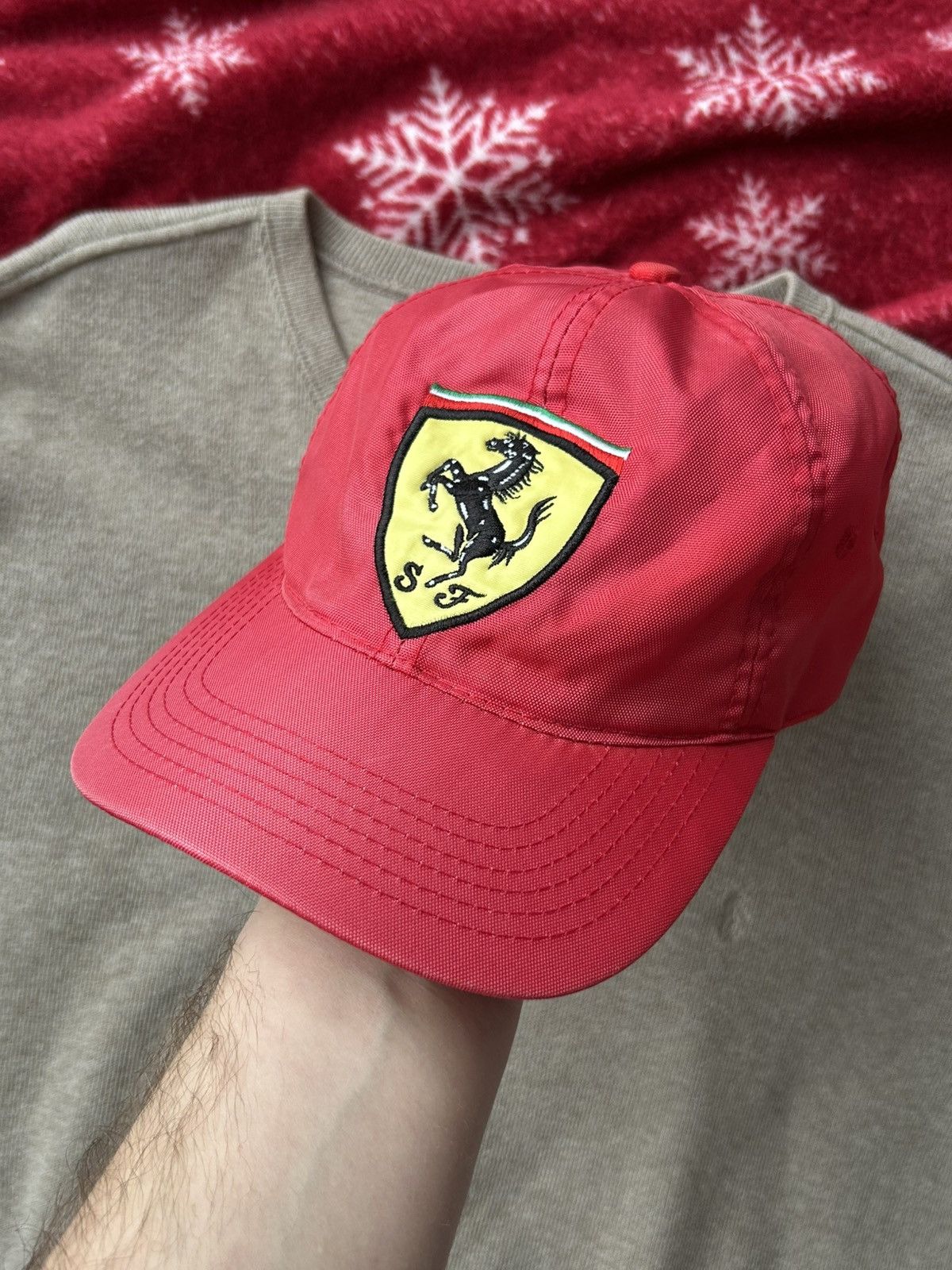 Ferrari Vintage red cap hats formula 1 Ferrari nylon Size ONE SIZE - 7 Thumbnail