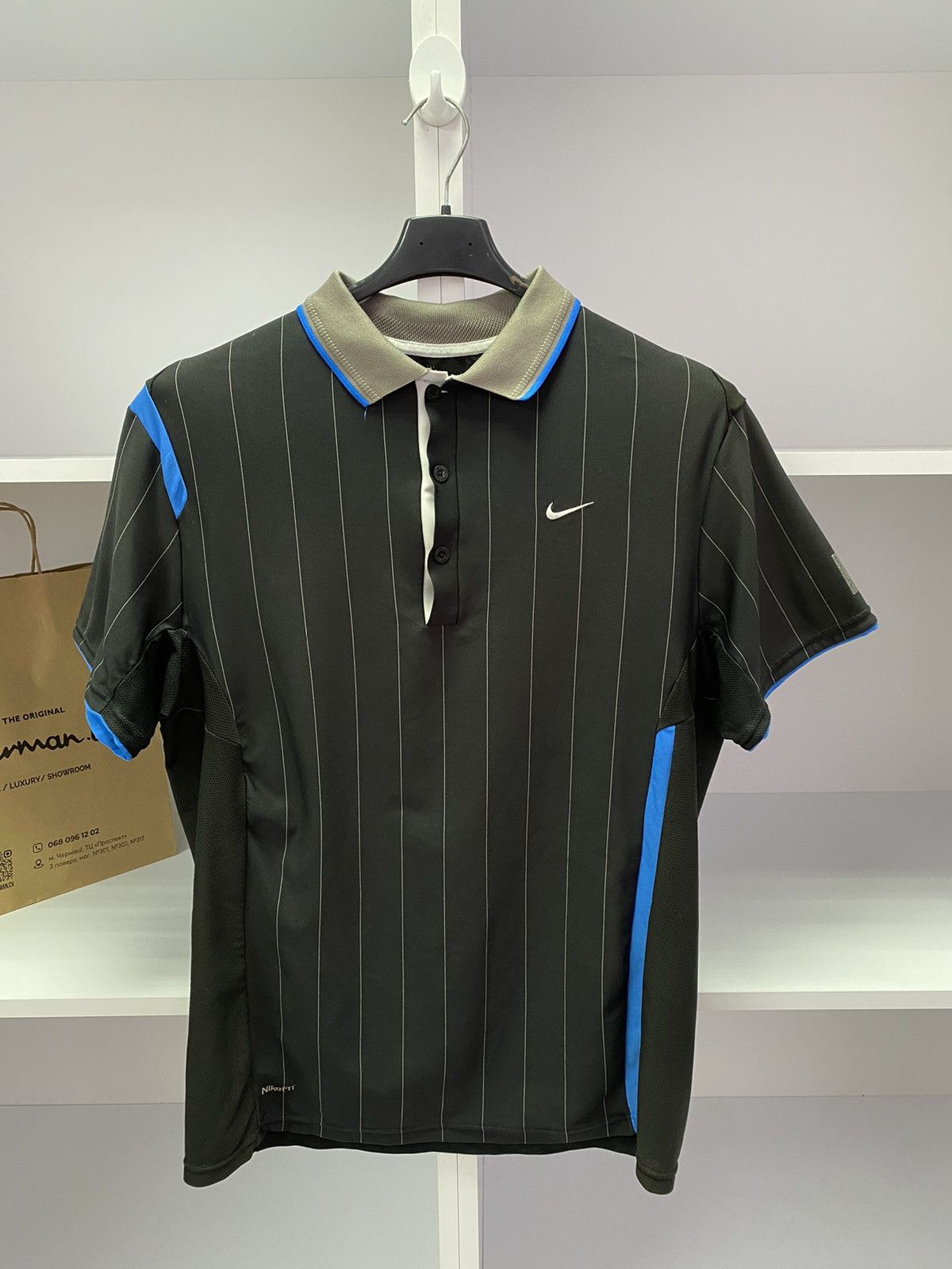 Nike × Vintage Vintage Nike Tennis Jersey Size US M / EU 48-50 / 2 - 5 Thumbnail