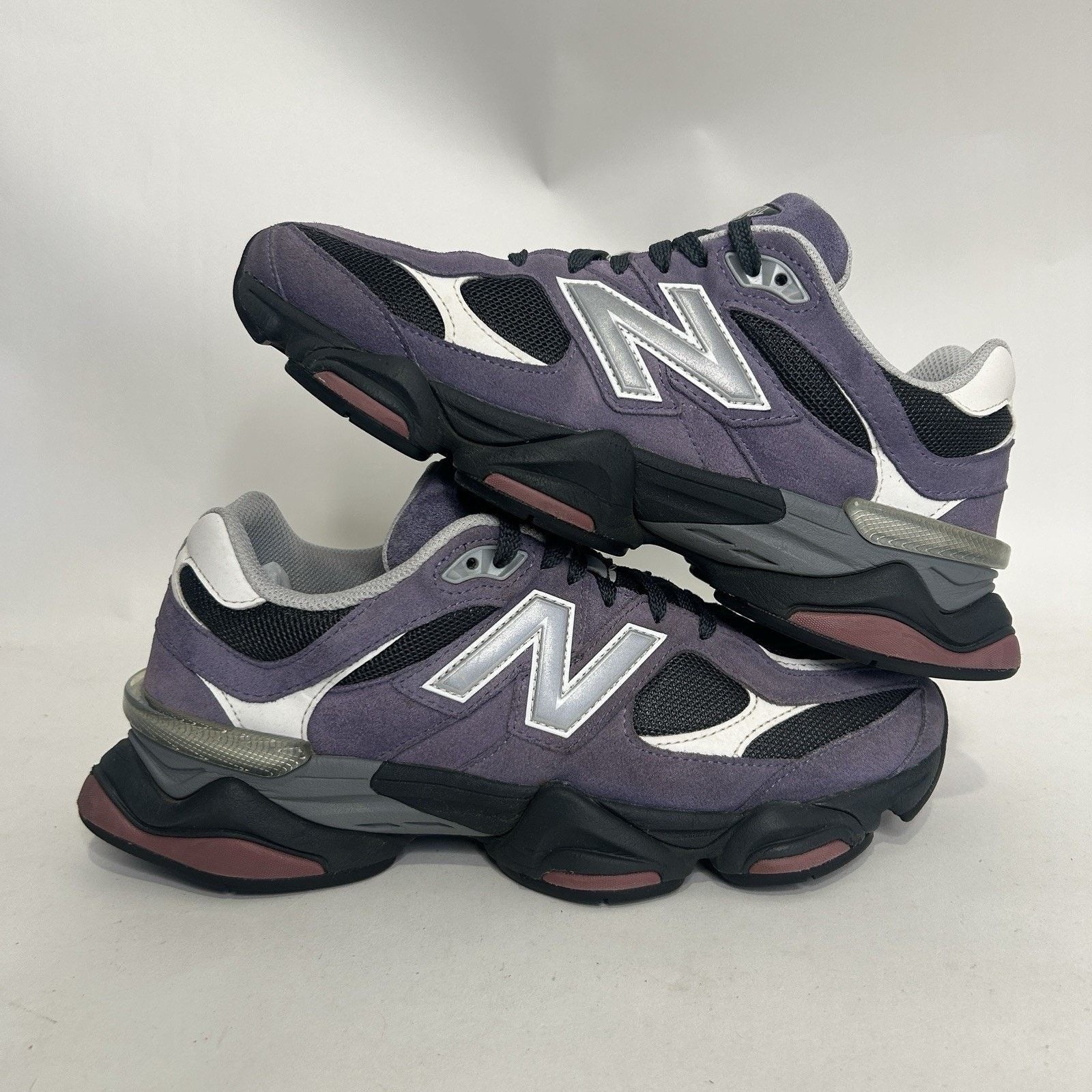 New Balance New Balance 9060 “Mercury Purple Black” U9060VRB Size US 9.5 / EU 42-43 - 1 Thumbnail