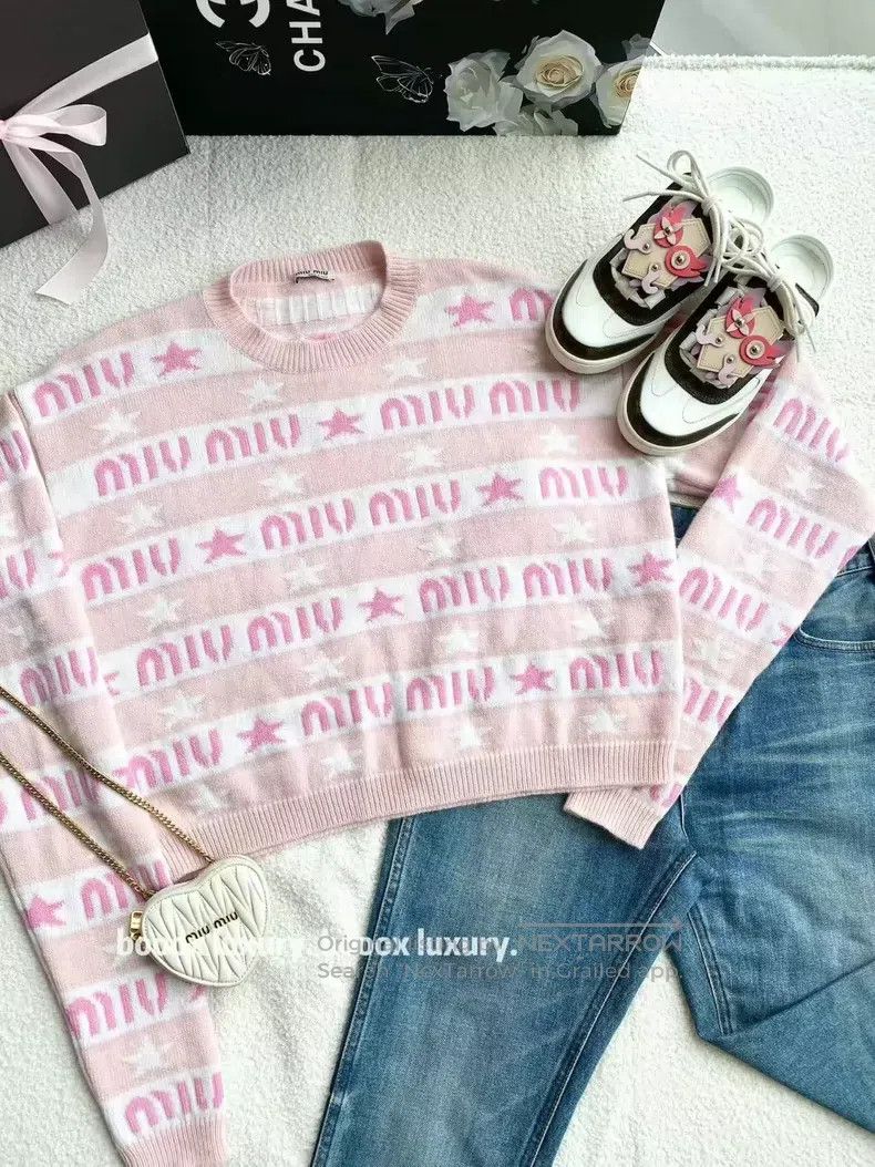 Miu Miu Miu Miu 38 Cashmere pink striped letter logo knitted sweate Size M / US 6-8 / IT 42-44 - 7 Thumbnail